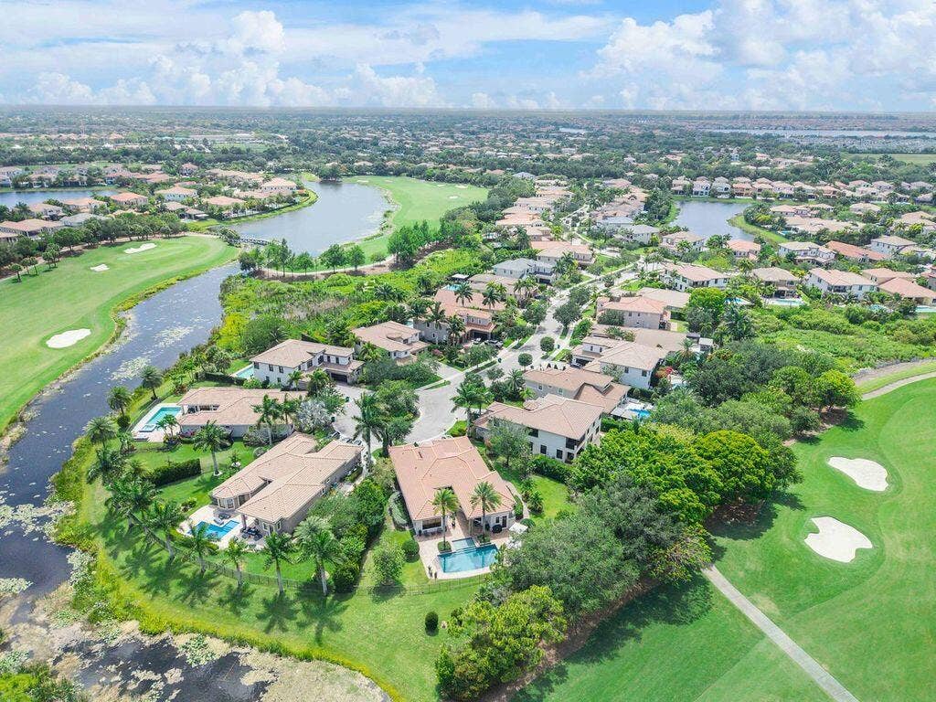 10135 Emerson Street, Parkland, FL 33076 10135-5