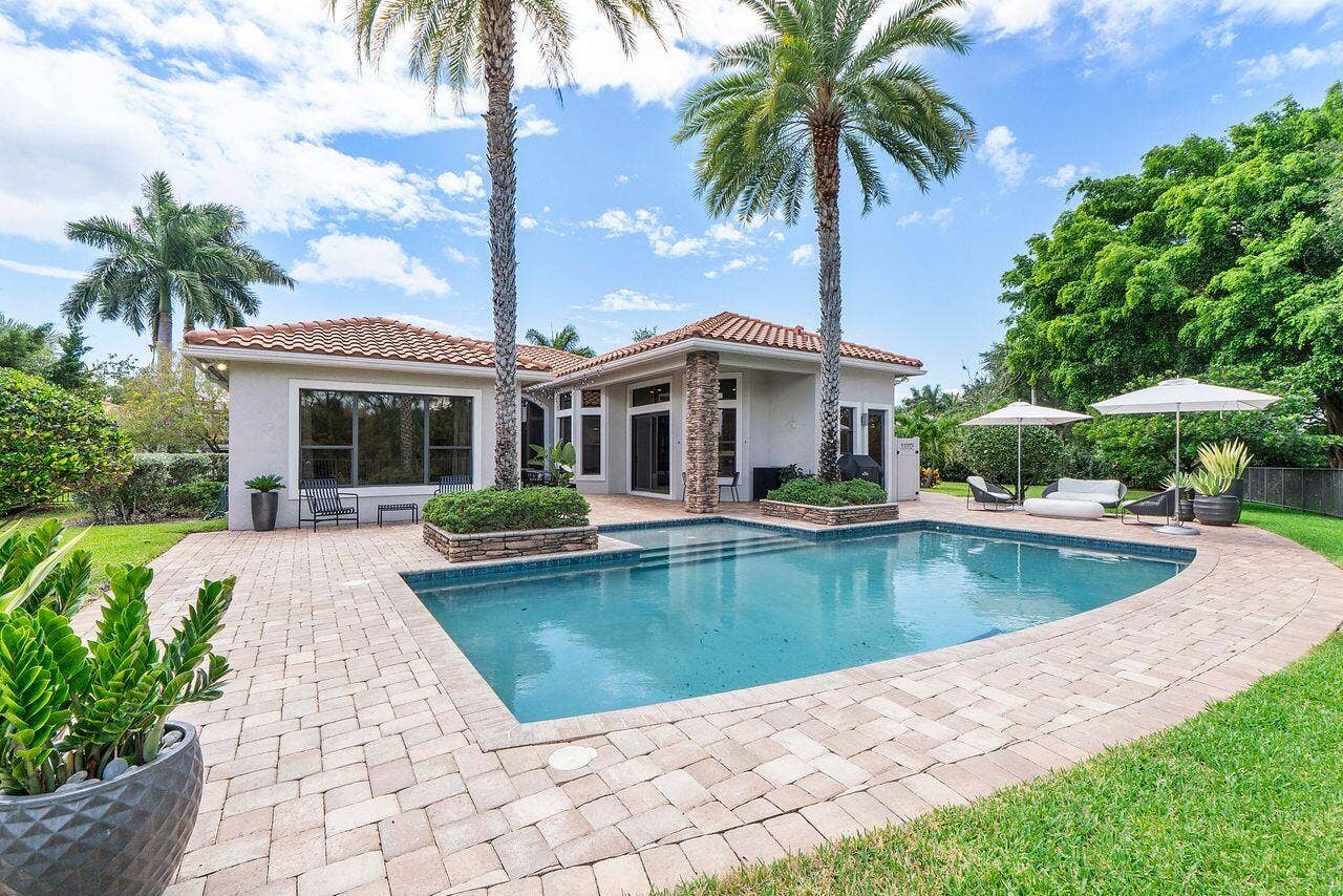 10135 Emerson Street, Parkland, FL 33076 10135-54