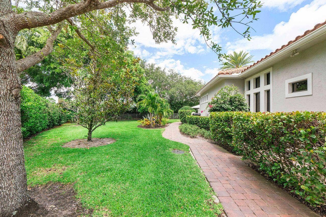 10135 Emerson Street, Parkland, FL 33076 10135-52