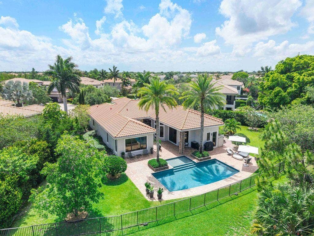 10135 Emerson Street, Parkland, FL 33076 10135-8