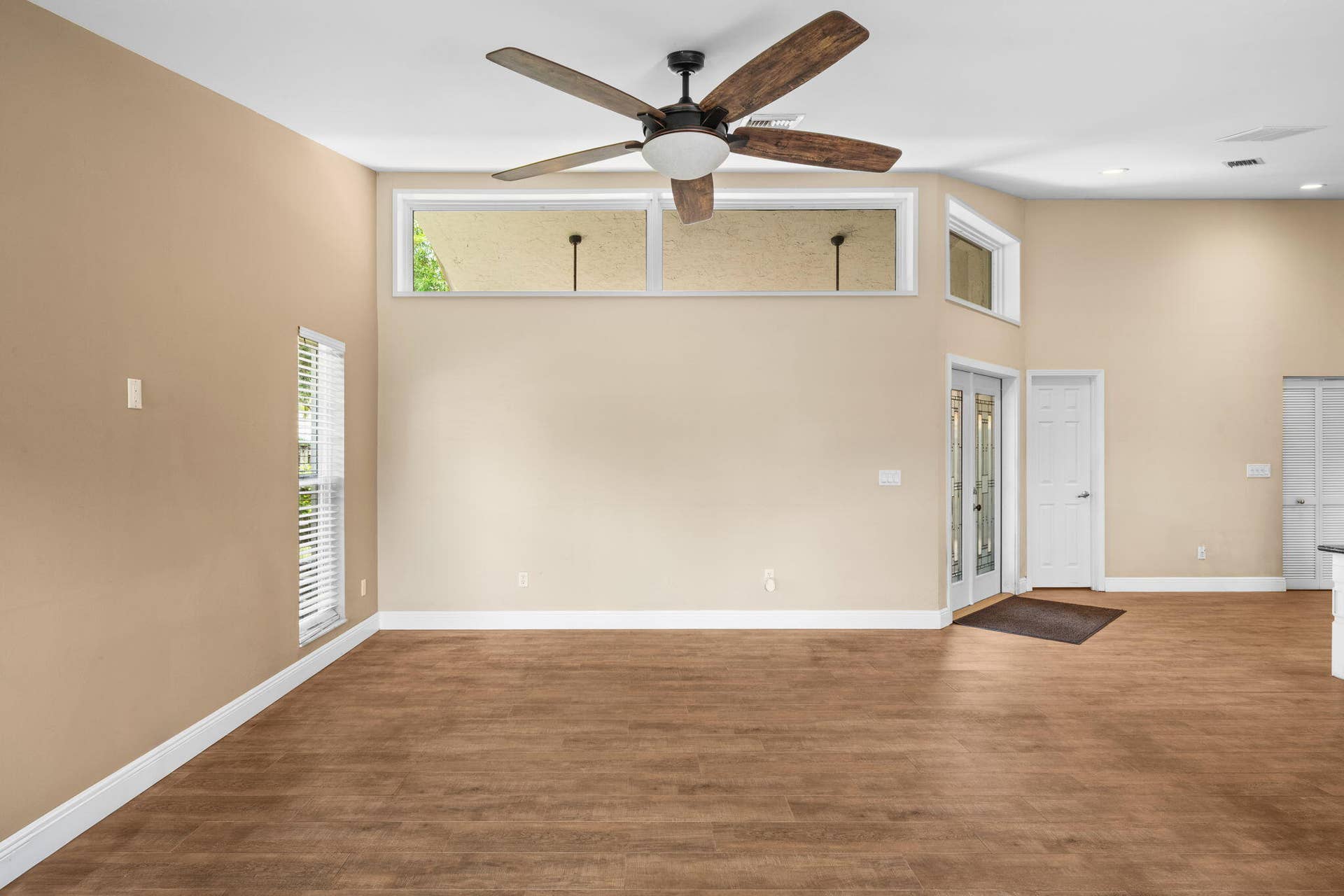 11595 S Quayside Drive, Cooper City, FL 33026 21-web
