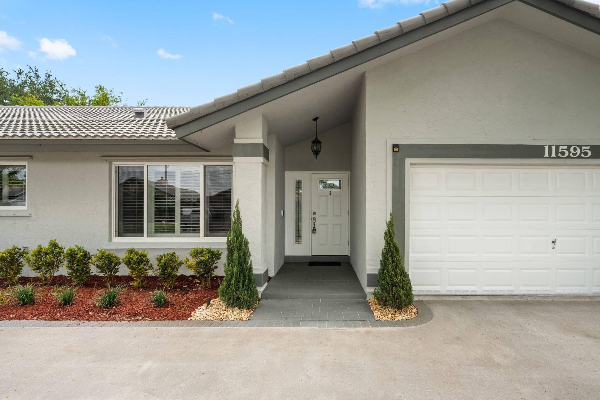 11595 S Quayside Drive, Cooper City, FL 33026 6-web