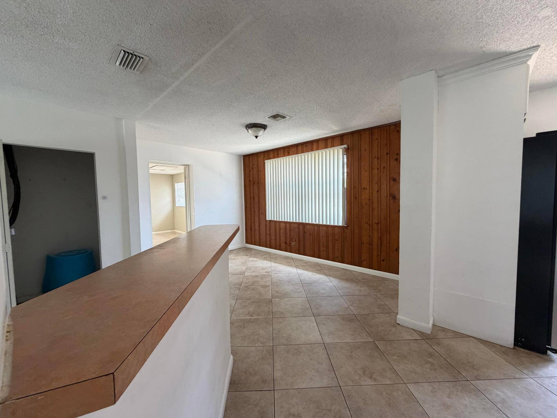 4250 NE 12th Avenue, Pompano Beach, FL 33064 IMG_6175