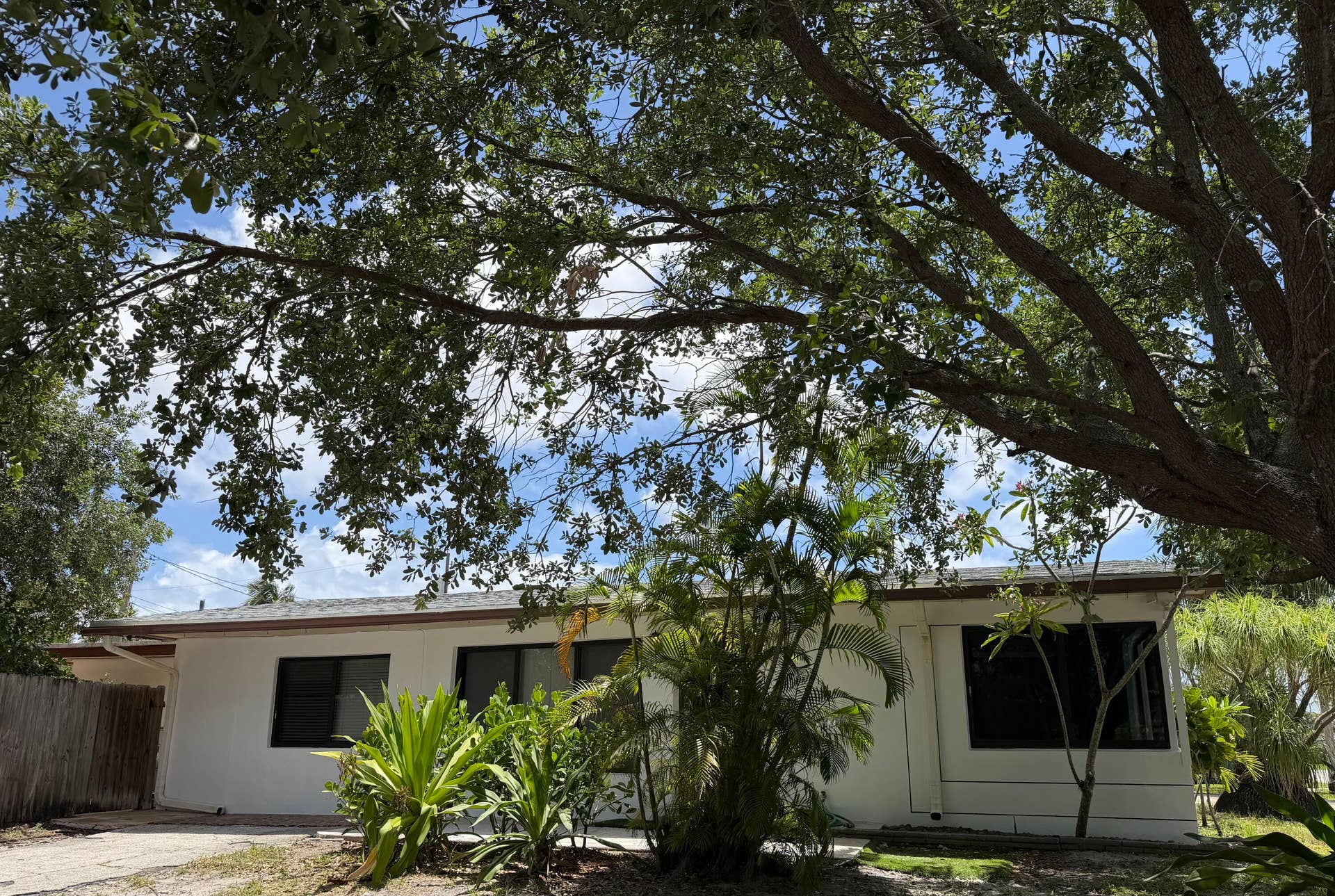 4250 NE 12th Avenue, Pompano Beach, FL 33064 IMG_6162