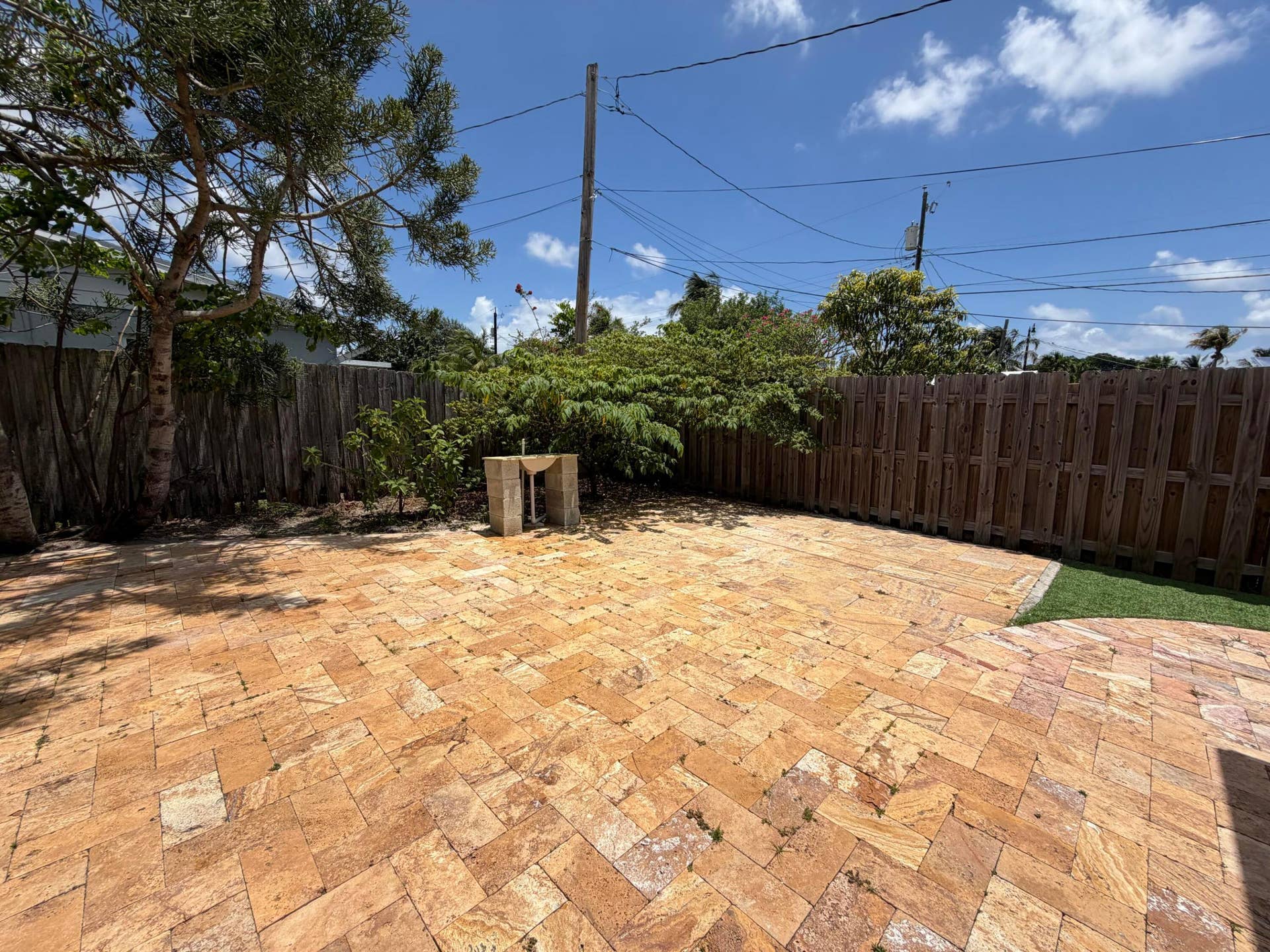 4250 NE 12th Avenue, Pompano Beach, FL 33064 IMG_6194