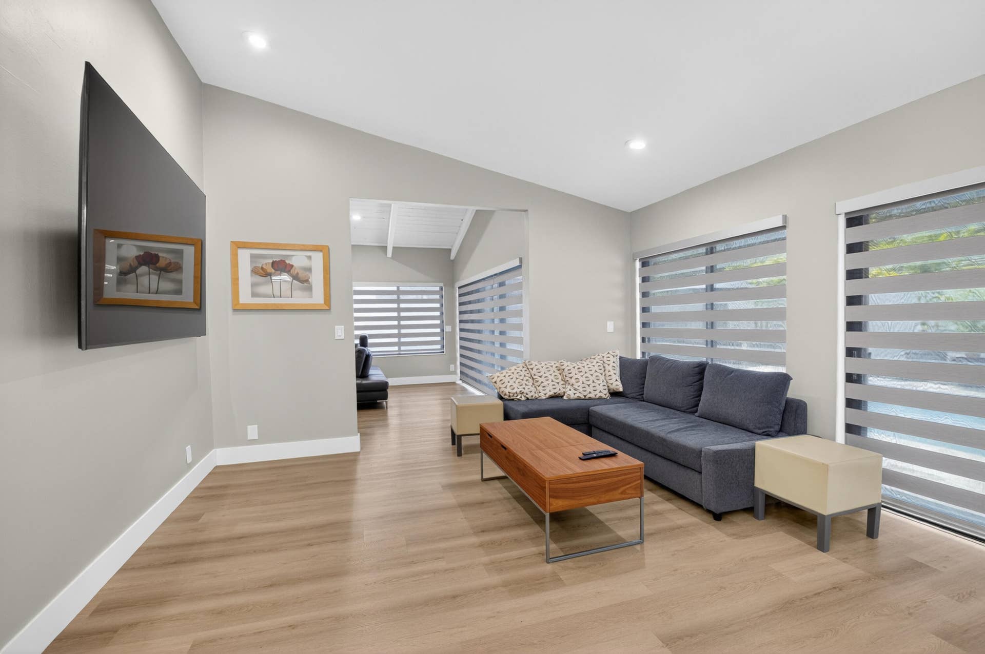 7374 Woodmont Court, Boca Raton, FL 33434 Shades