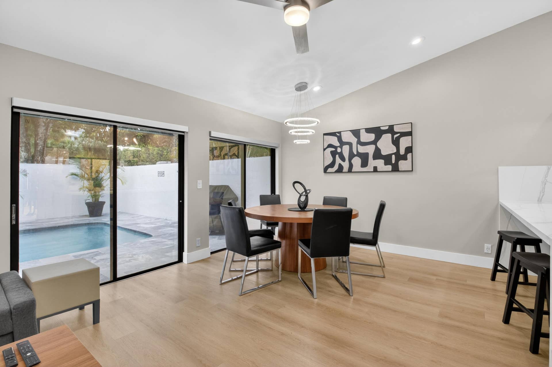 7374 Woodmont Court, Boca Raton, FL 33434 Breakfast Area