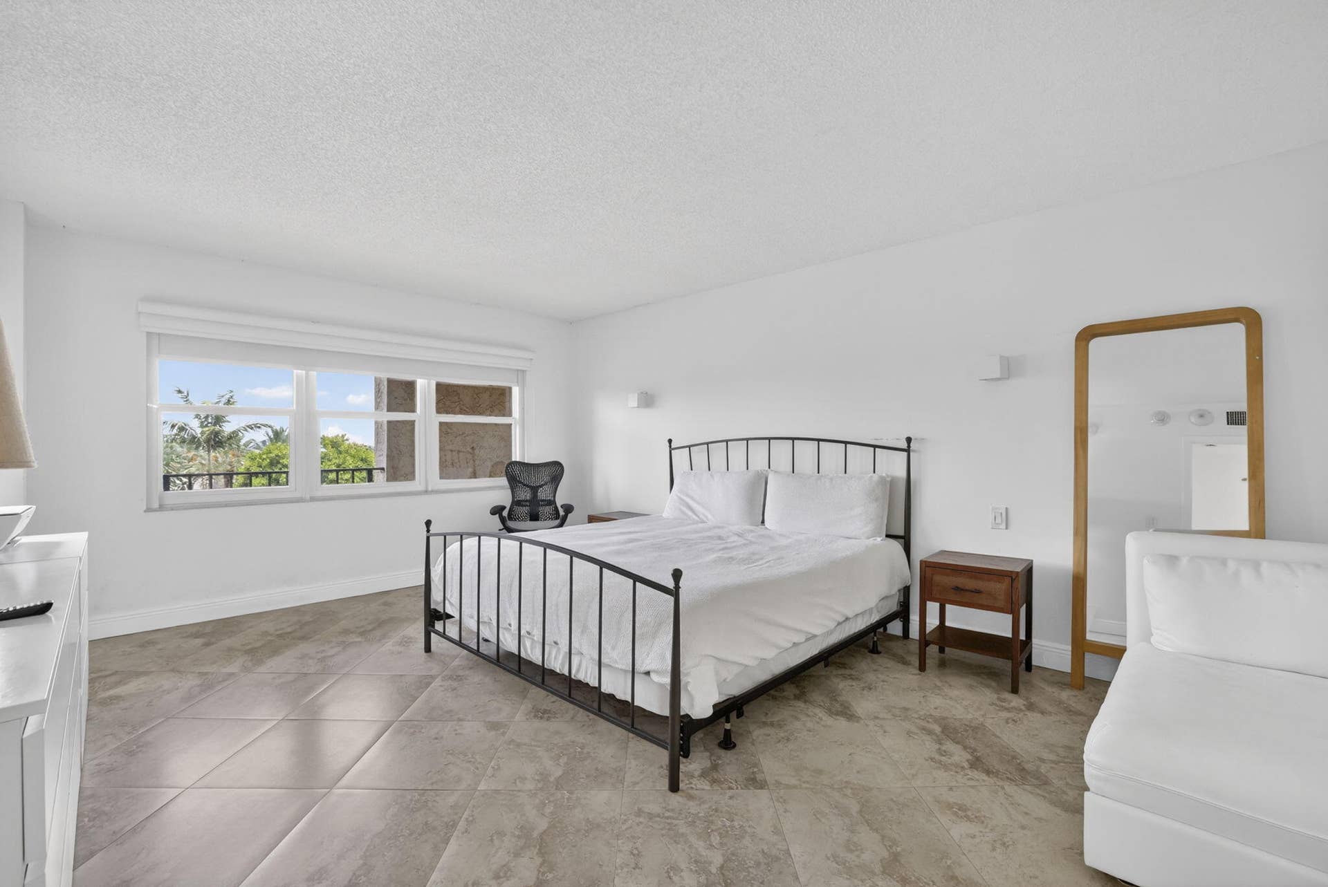 4900 N Ocean Boulevard, #512, Lauderdale By The Sea, FL 33308 22-web-or-mls-8I8A0632