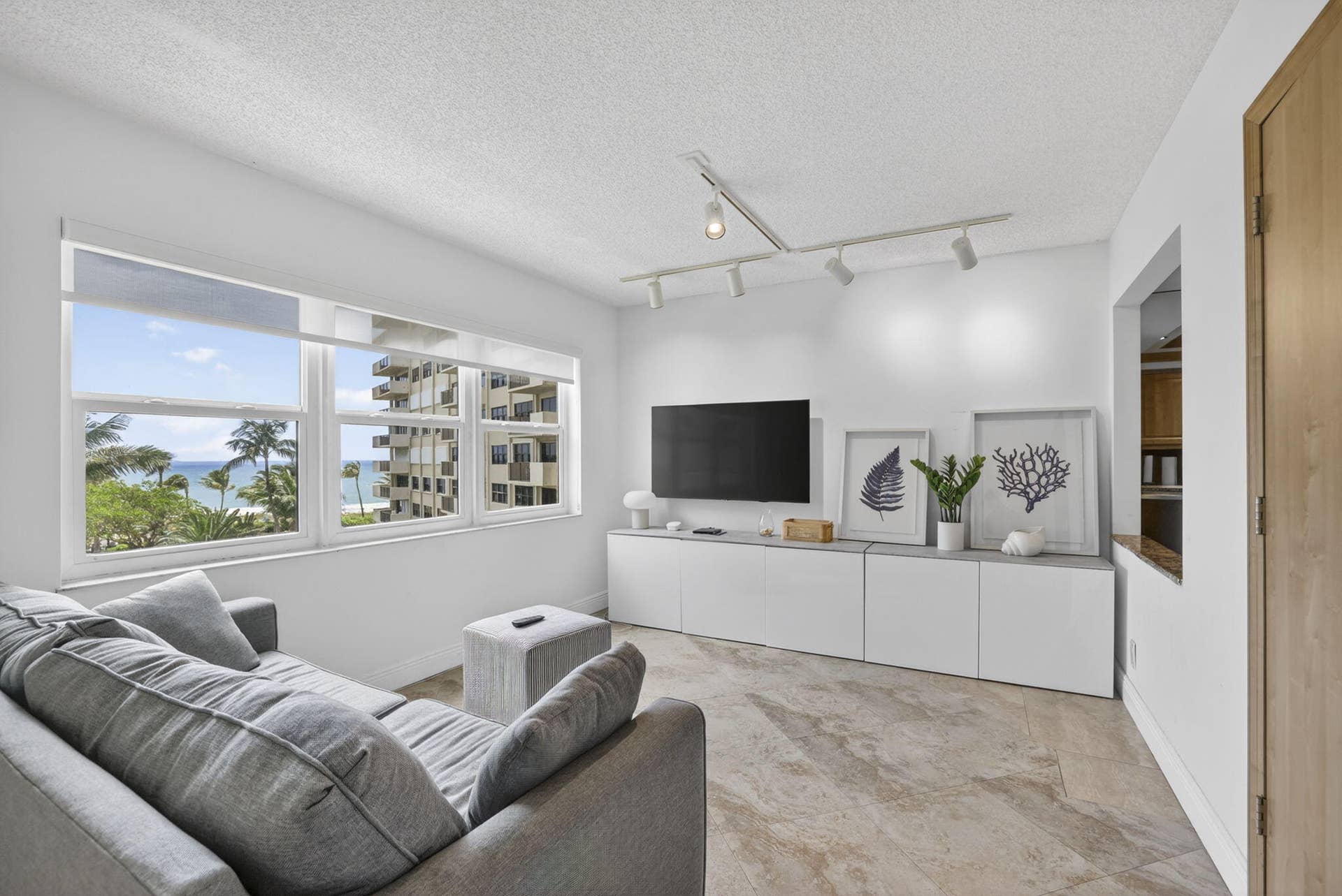 4900 N Ocean Boulevard, #512, Lauderdale By The Sea, FL 33308 10-web-or-mls-8I8A0571