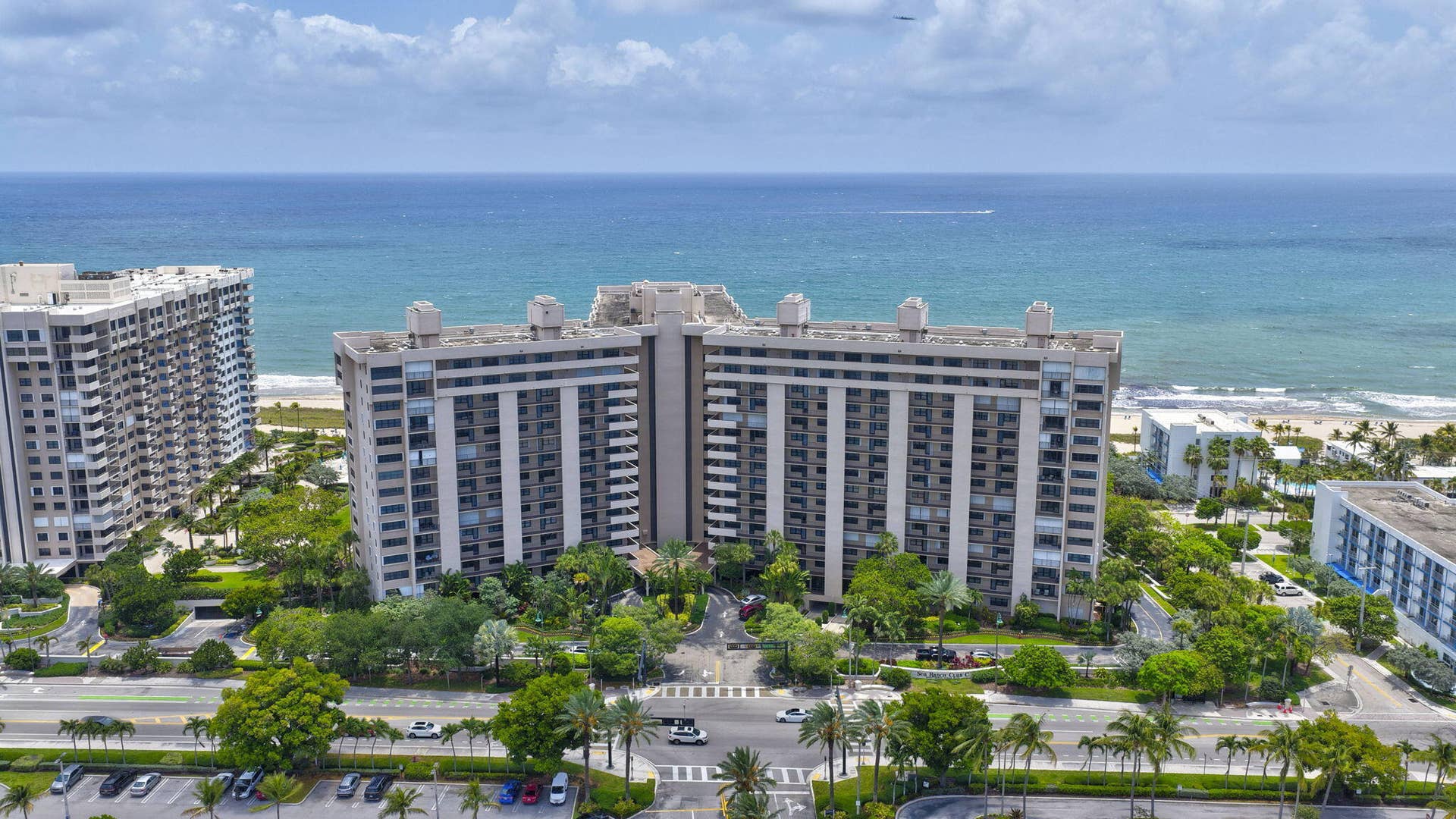 4900 N Ocean Boulevard, #512, Lauderdale By The Sea, FL 33308 34-web-or-mls-DJI_20260528010408_0313_D_