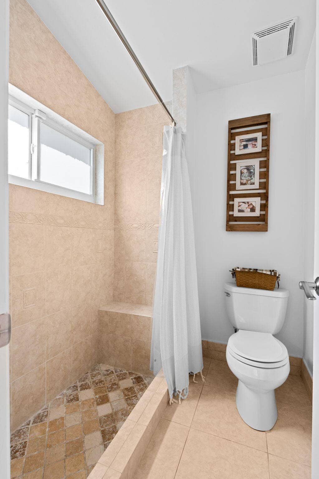 26-web-or-mls-A7406973