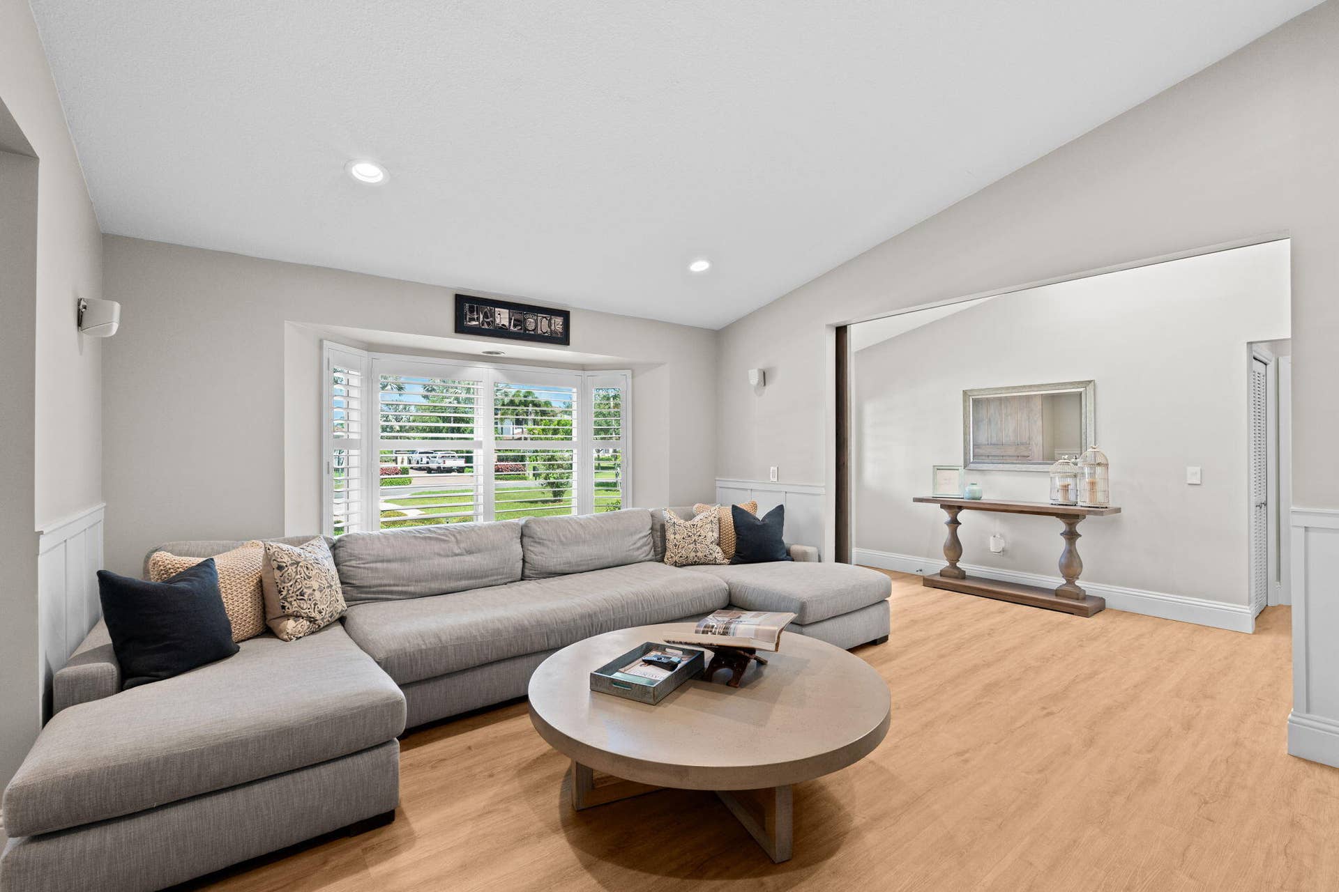 7-web-or-mls-A7406990