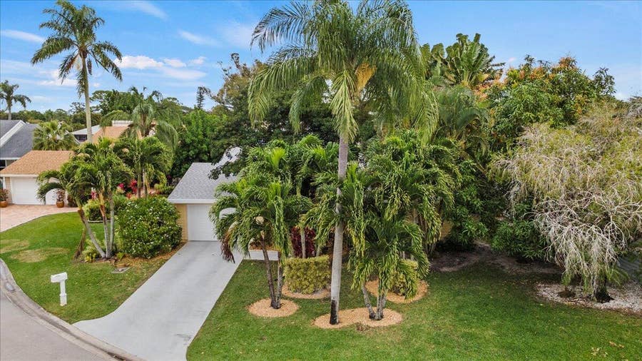 Property photo for 6691 S Pine Court, West Palm Beach, FL