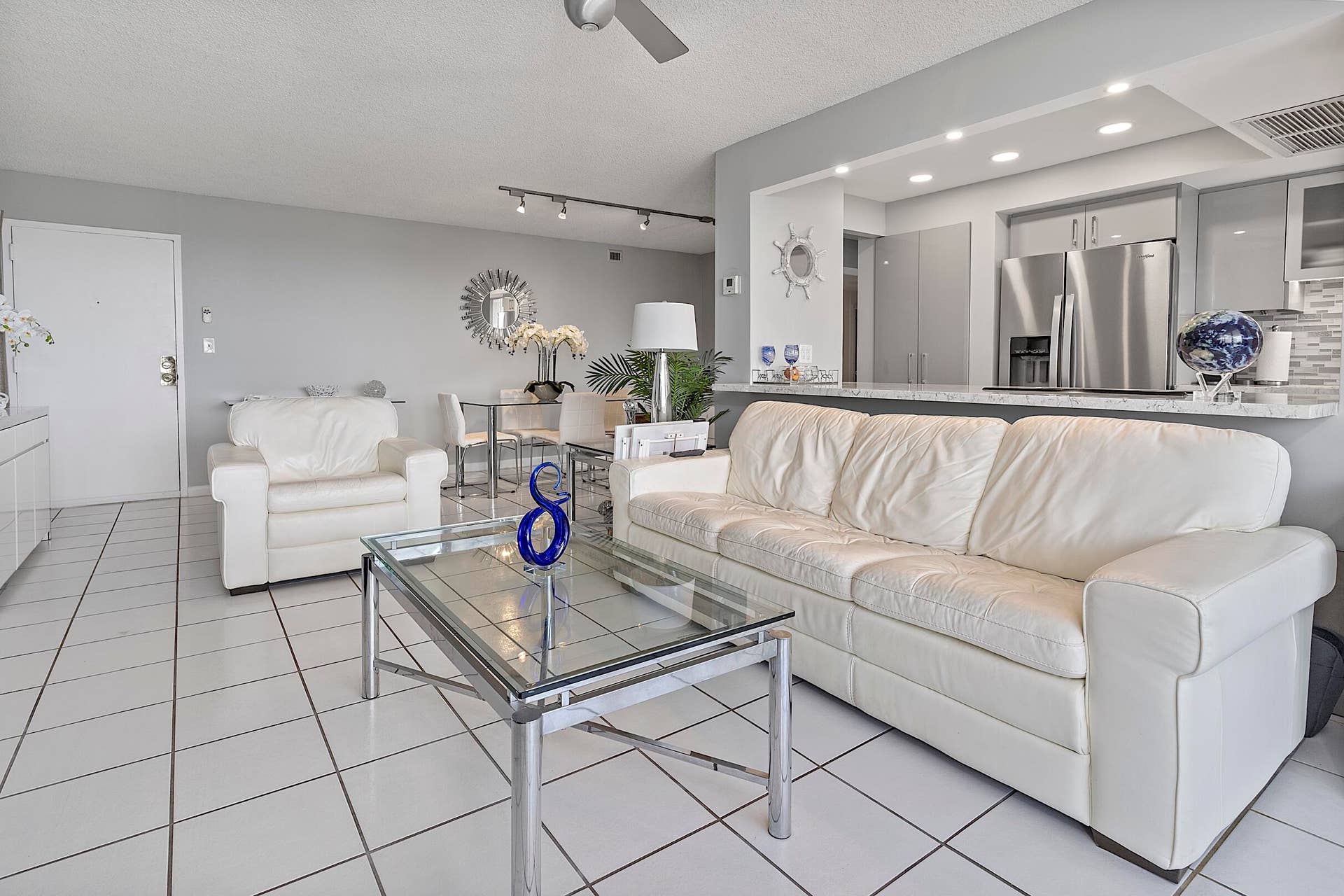 2841 N Ocean Boulevard, #602, Fort Lauderdale, FL 33308 2841 N Ocean Blvd - #602 -011