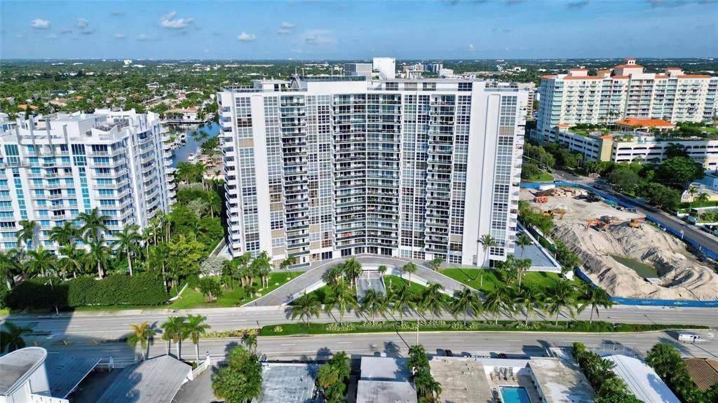 2841 N Ocean Boulevard, #602, Fort Lauderdale, FL 33308 Direct View of Building