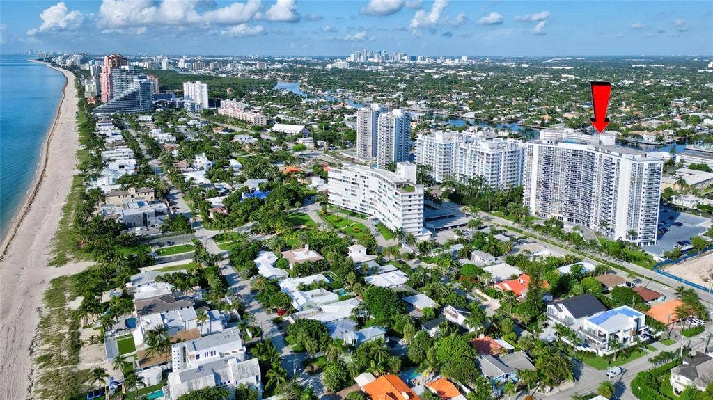 2841 N Ocean Boulevard, #602, Fort Lauderdale, FL 33308 Arrow Pointing to Building