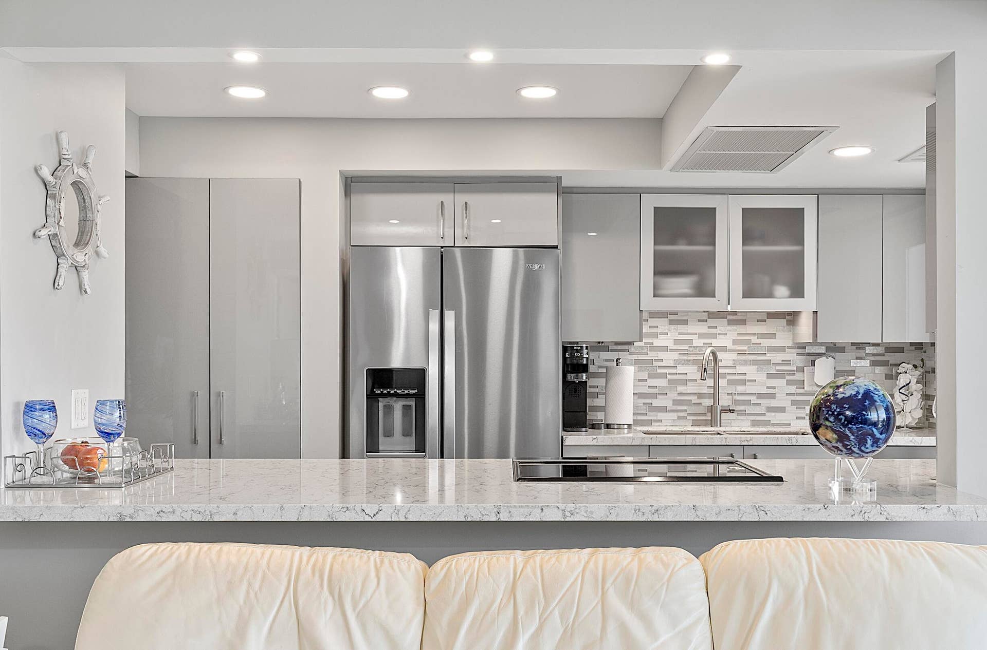 2841 N Ocean Boulevard, #602, Fort Lauderdale, FL 33308 Open Kitchen