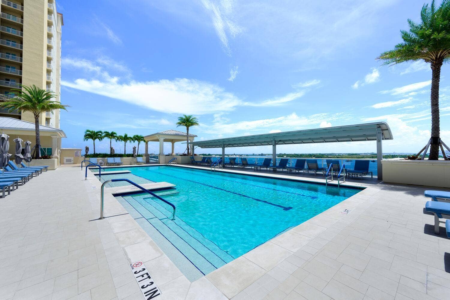2650 Lake Shore Dr Unit 1602-large-034-0