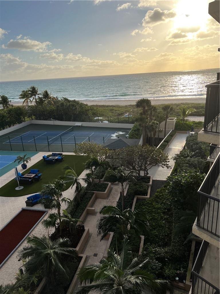 1800 S Ocean Boulevard, #501, Lauderdale By The Sea, FL 33062 Recreational Amenities, tennis court, pickleball, miniature golf