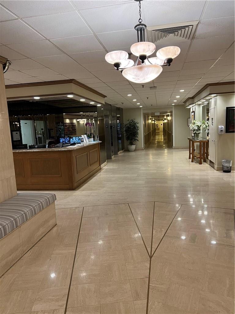 1800 S Ocean Boulevard, #501, Lauderdale By The Sea, FL 33062 Lobby