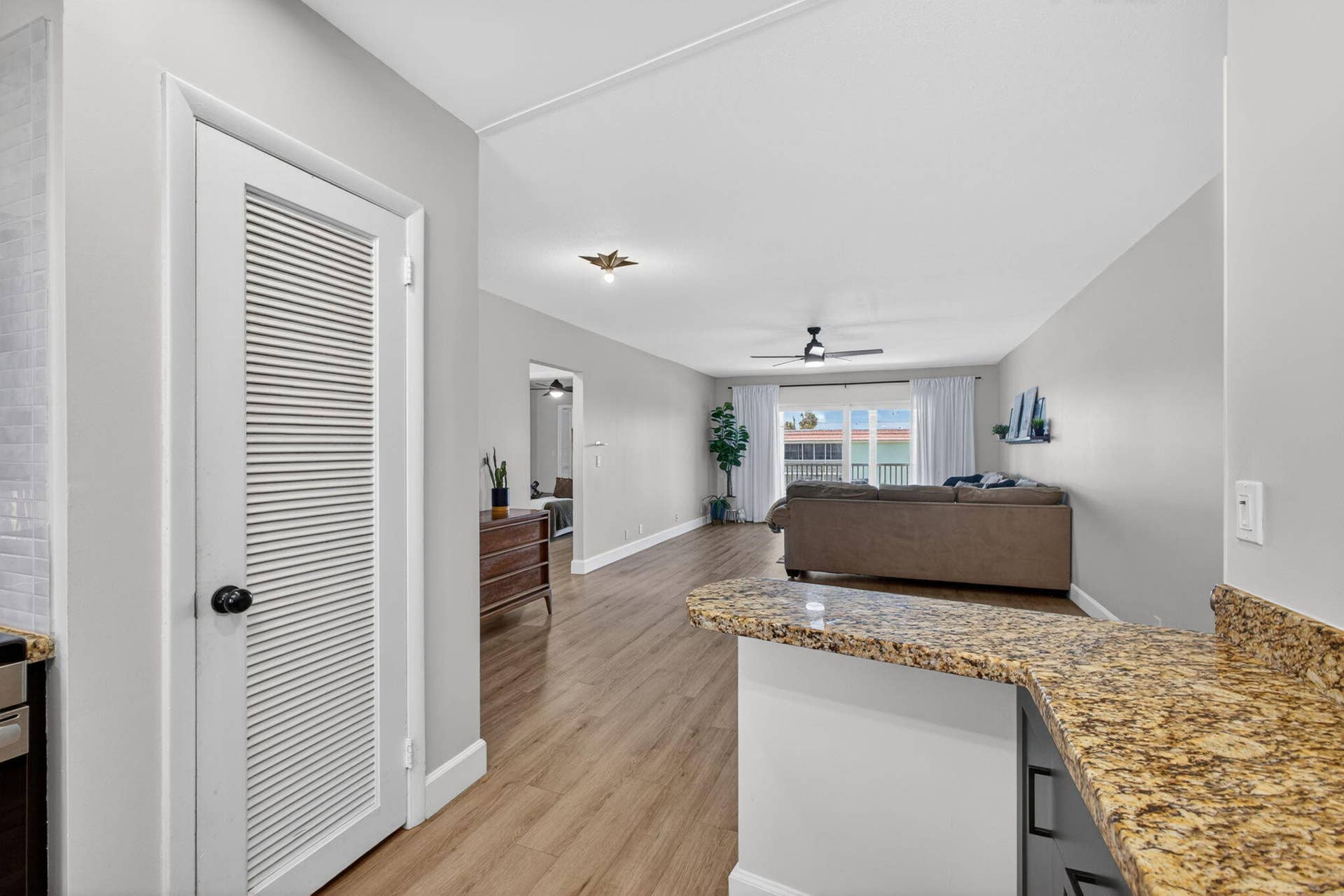 110 Wettaw Lane, #202, North Palm Beach, FL 33408 10-web-or-mls-5D1A0438