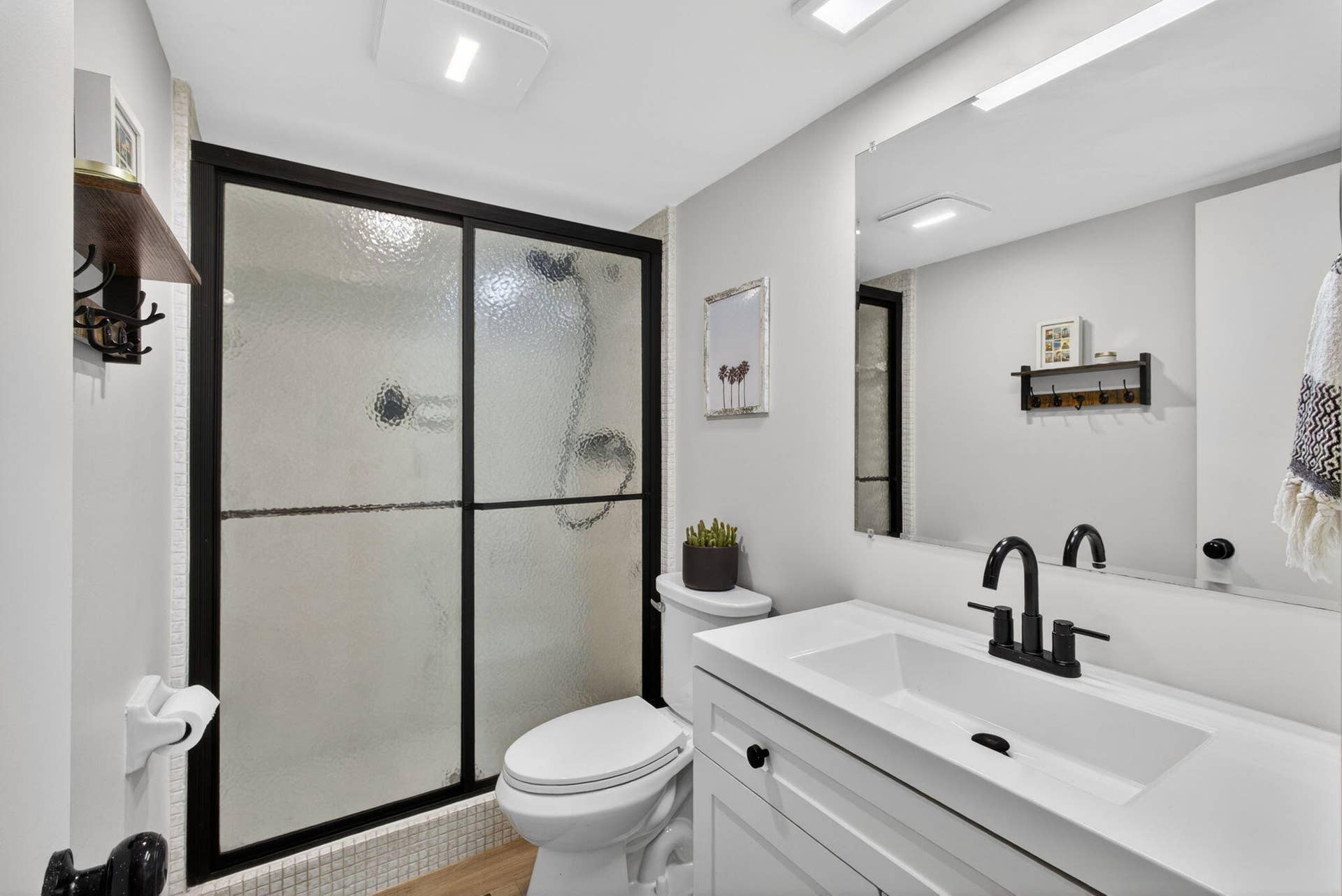 110 Wettaw Lane, #202, North Palm Beach, FL 33408 21-web-or-mls-5D1A0343