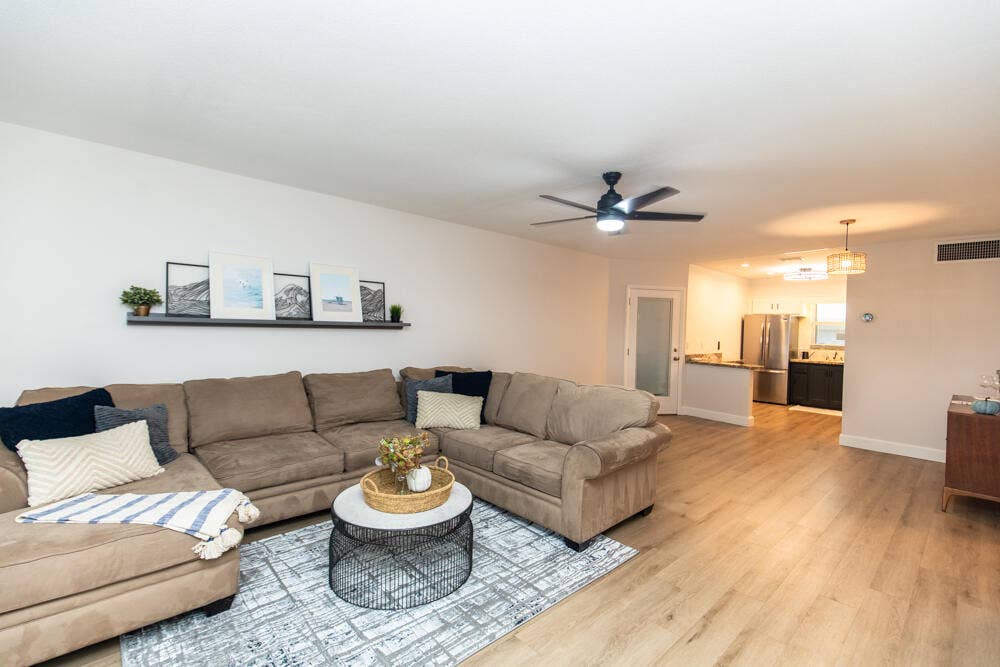 110 Wettaw Lane, #202, North Palm Beach, FL 33408 6D1A7125