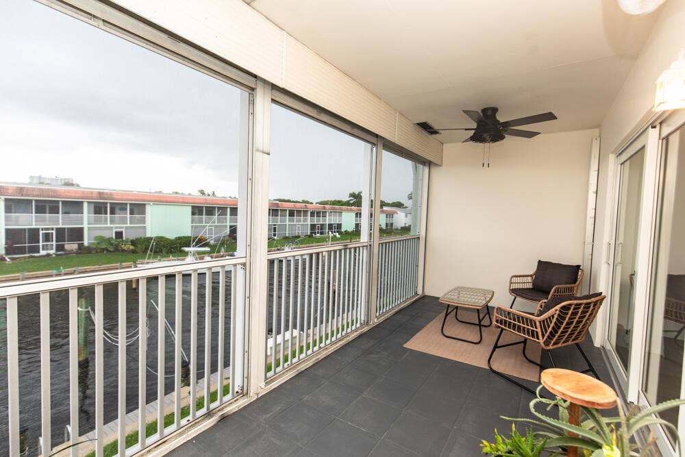 110 Wettaw Lane, #202, North Palm Beach, FL 33408 6D1A7154