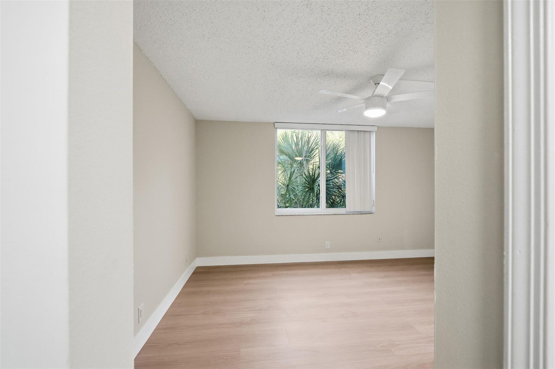 9430 Poinciana Place, #409, Davie, Davie, FL 33324 Photo 13