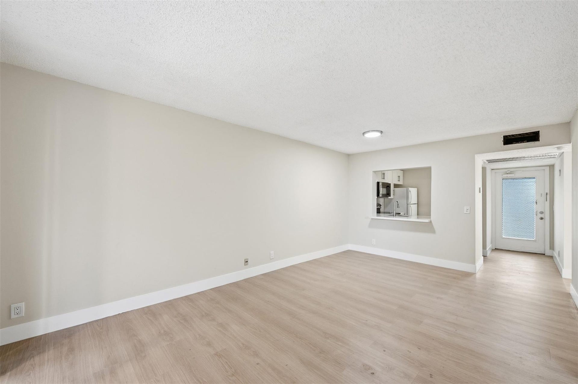9430 Poinciana Place, #409, Davie, Davie, FL 33324 Photo 11