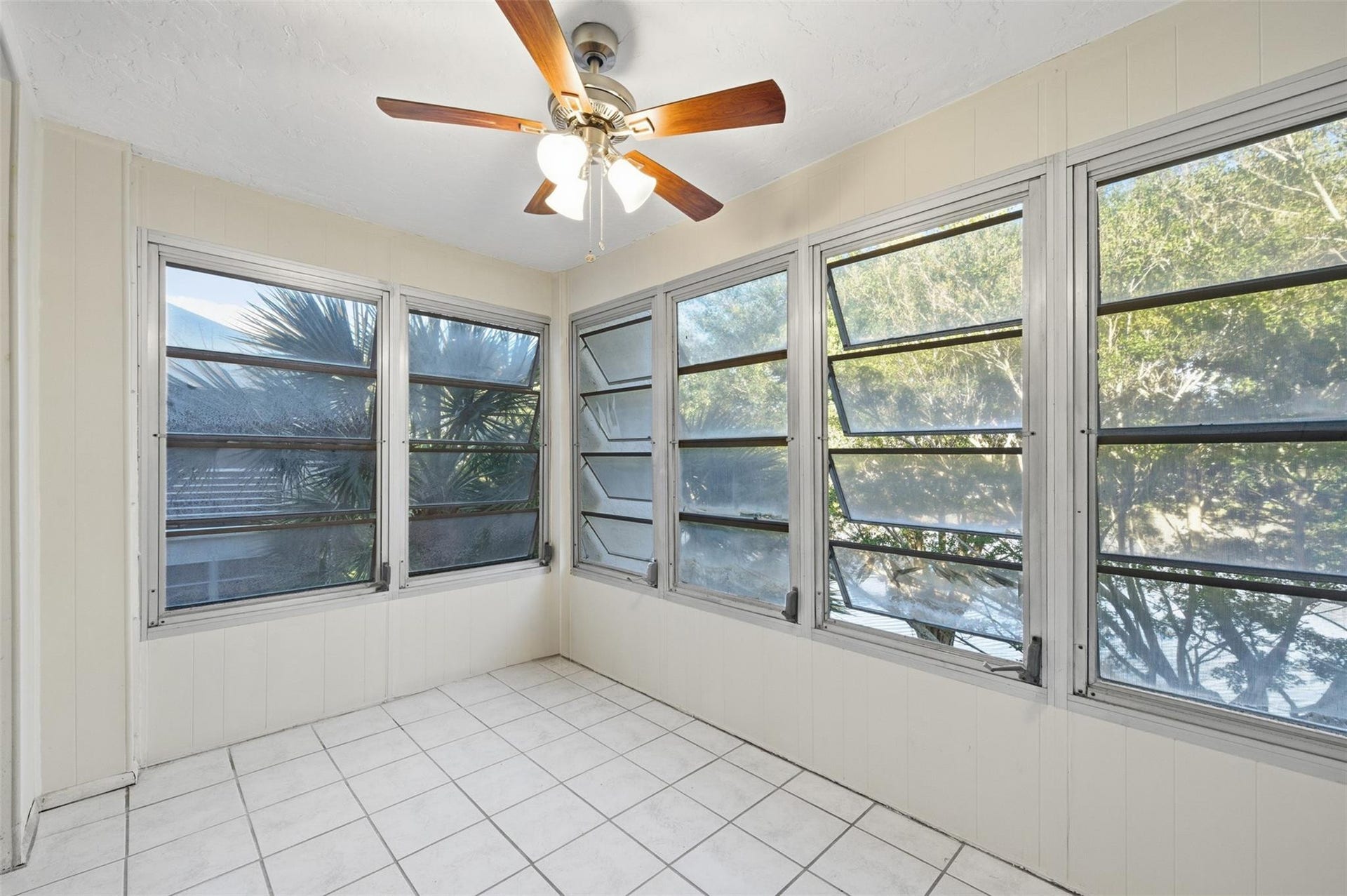 9430 Poinciana Place, #409, Davie, Davie, FL 33324 Photo 5