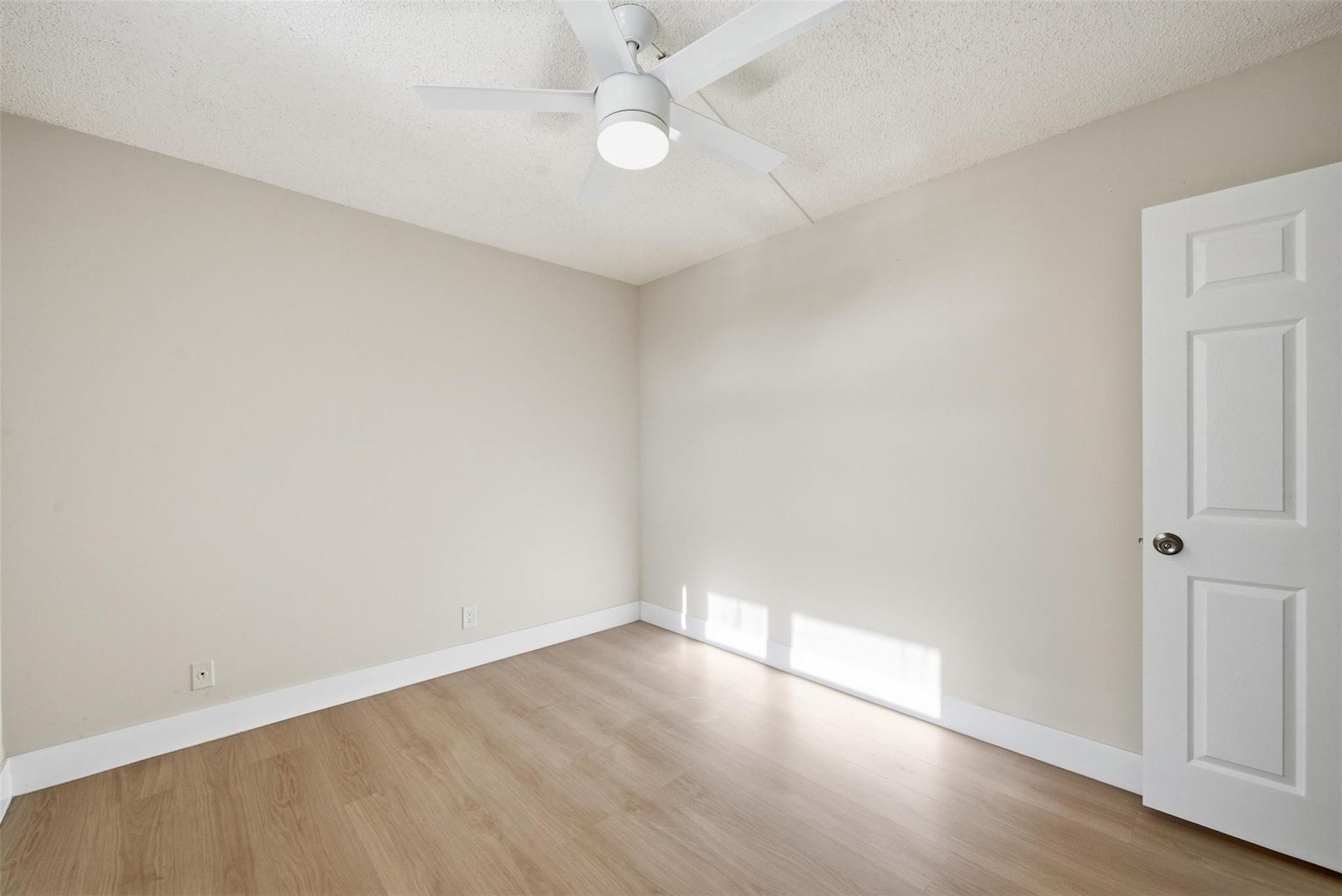 9430 Poinciana Place, #409, Davie, Davie, FL 33324 Photo 15