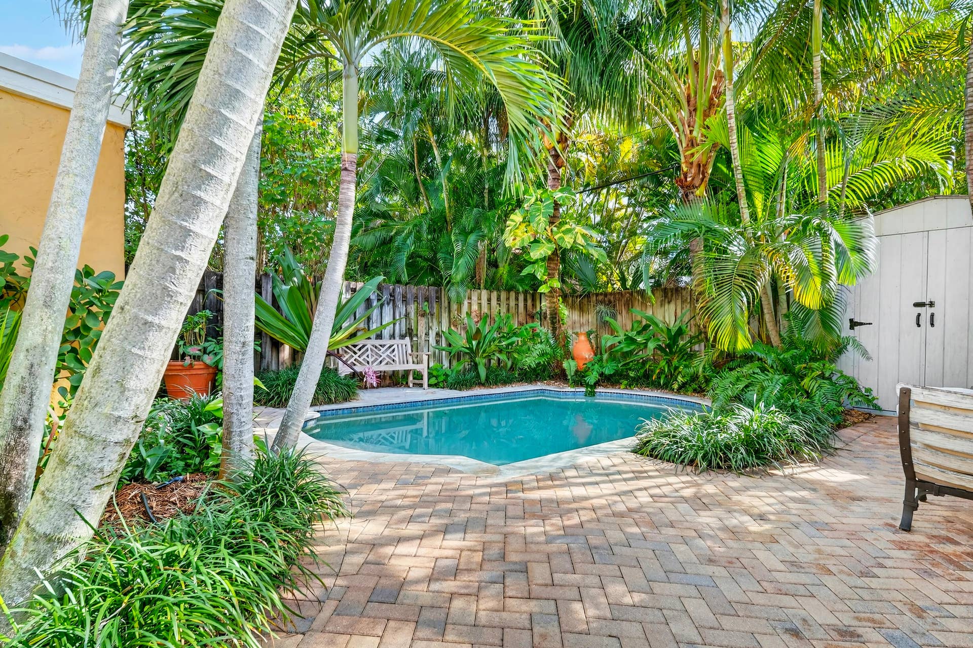 348 Plymouth Road, West Palm Beach, FL 33405 348-PLYMOUTH-RD-33405-041