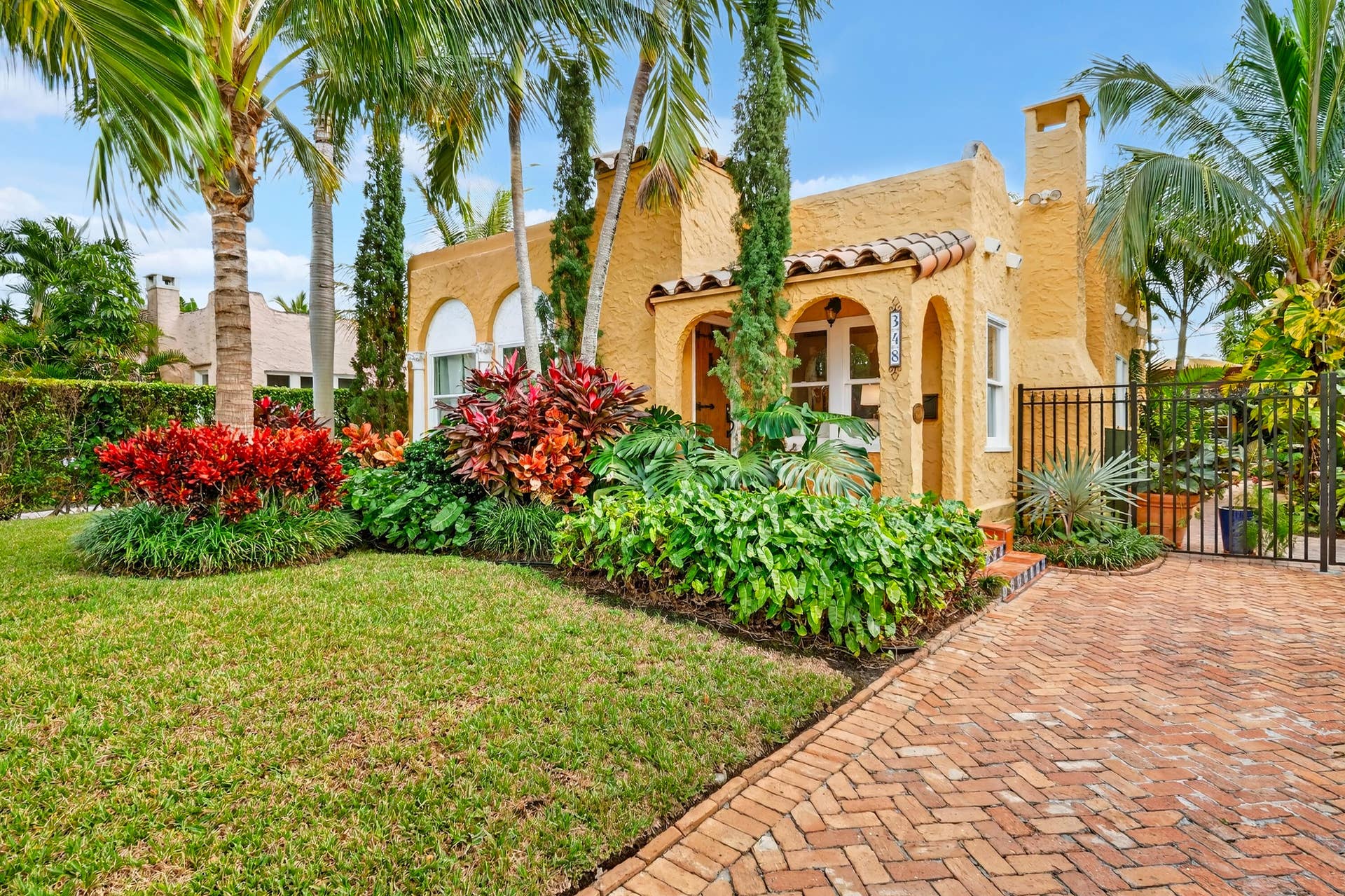 348 Plymouth Road, West Palm Beach, FL 33405 348-PLYMOUTH-RD-33405-055
