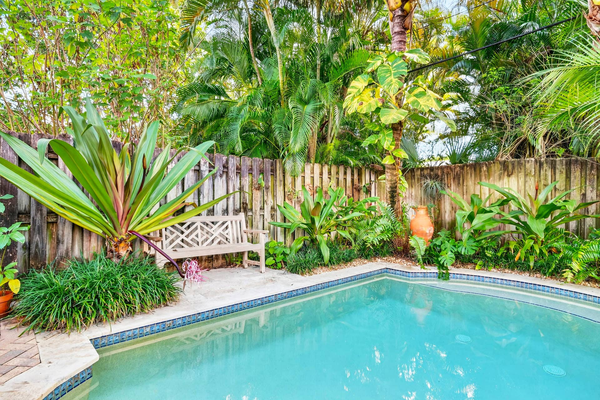 348 Plymouth Road, West Palm Beach, FL 33405 348-PLYMOUTH-RD-33405-042