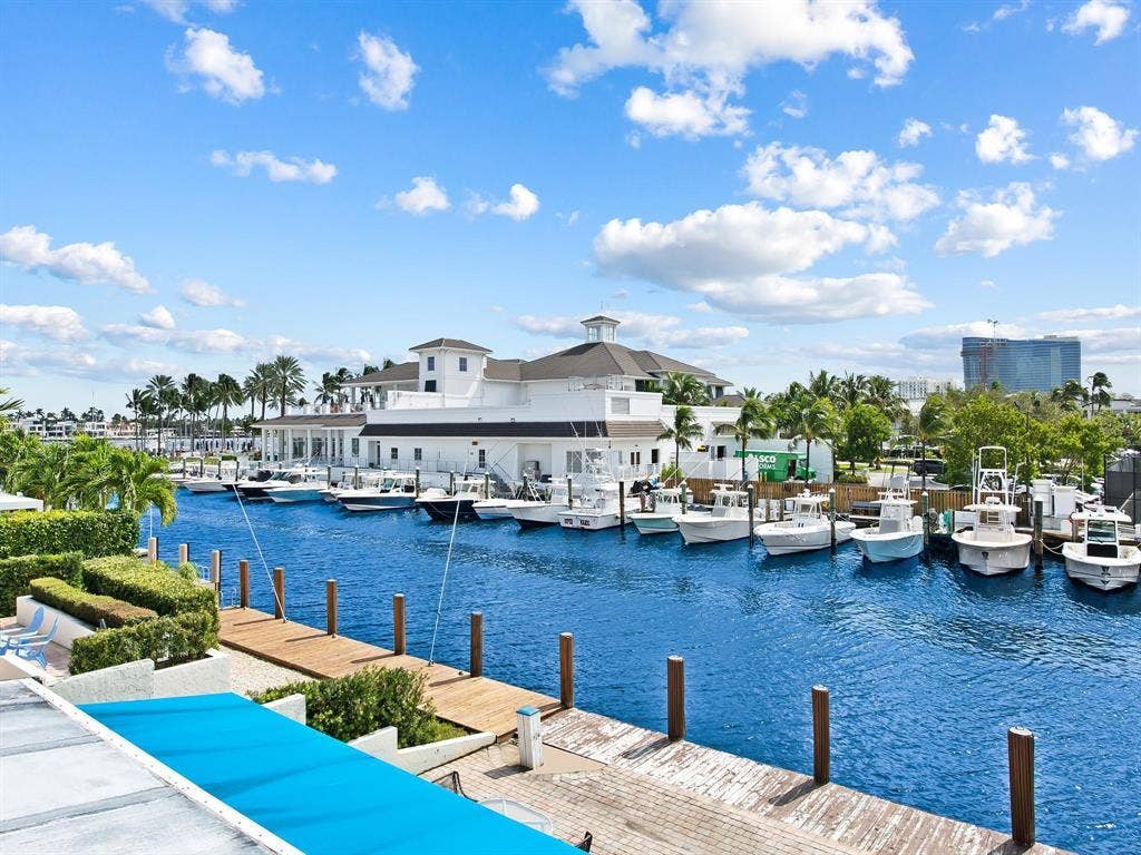 1708 SE 11th Street, Fort Lauderdale, FL 33316 Wake up to this every morning