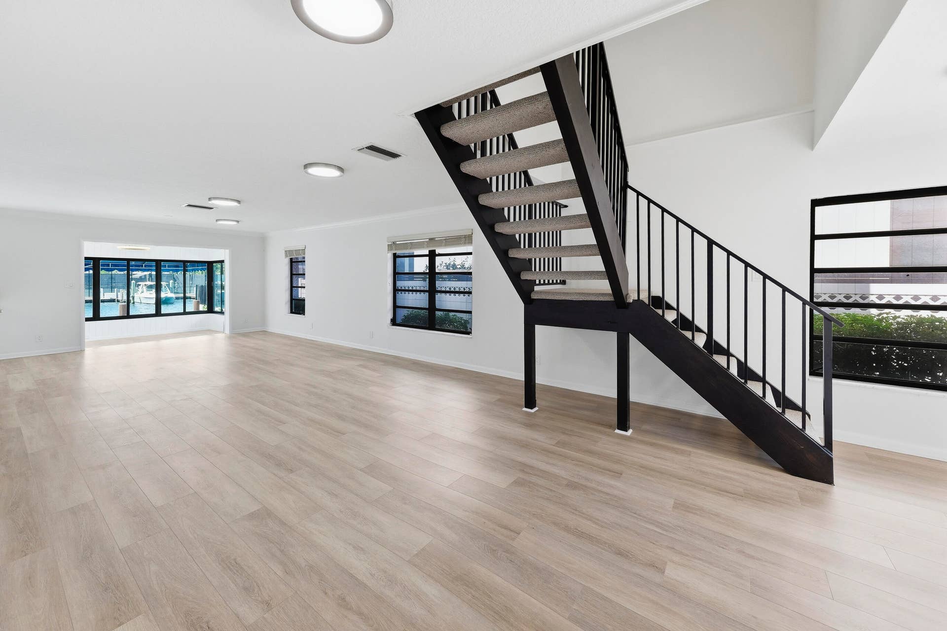 1708 SE 11th Street, Fort Lauderdale, FL 33316 Great room with Water views, perfect for entertaining
