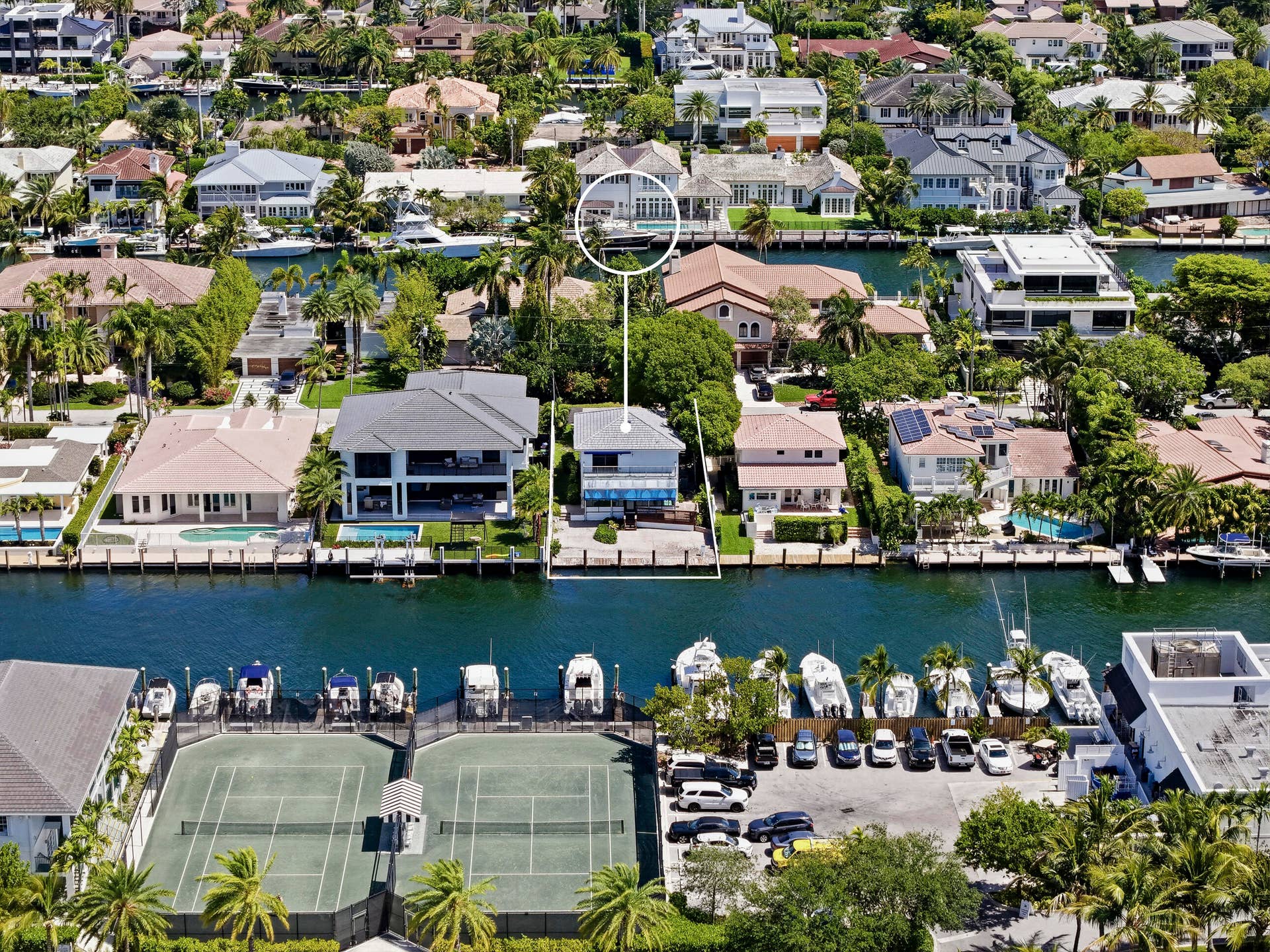 1708 SE 11th Street, Fort Lauderdale, FL 33316 Lauderdale Yacht Club across the canal!