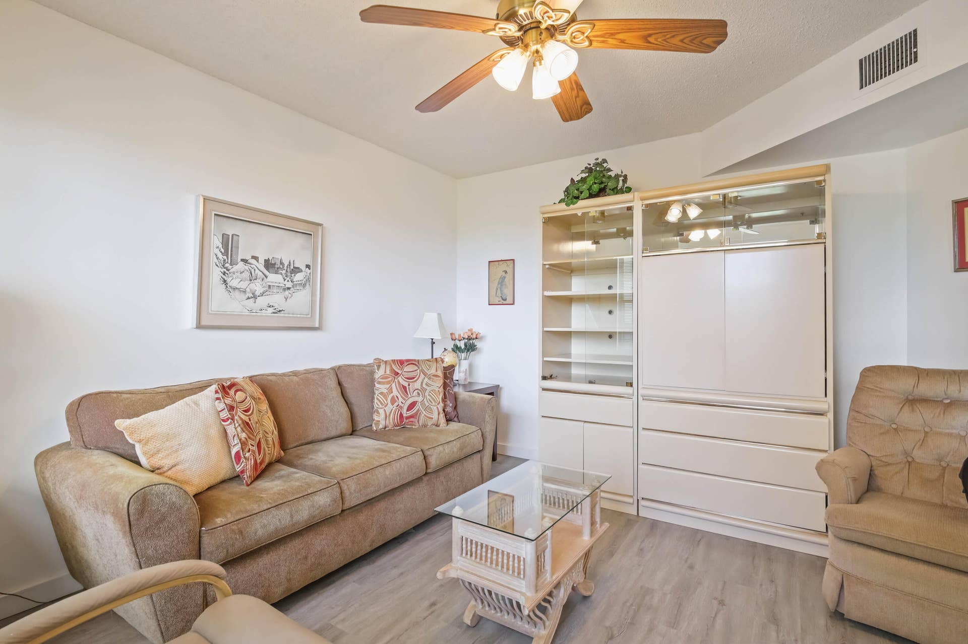 3951 Via Poinciana, #511, Greenacres, FL 33467 GUEST BR