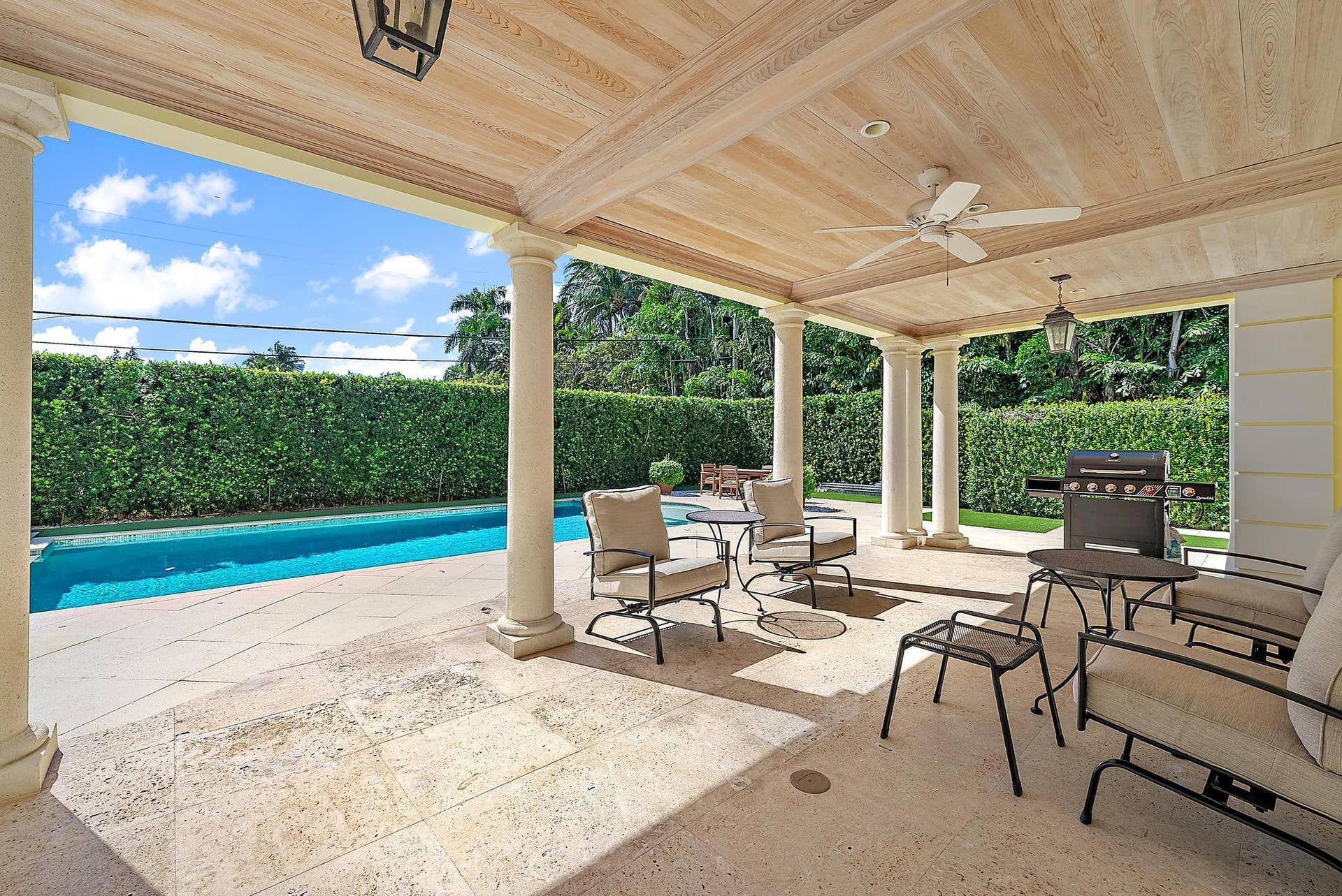 210 Emerald Ln-38