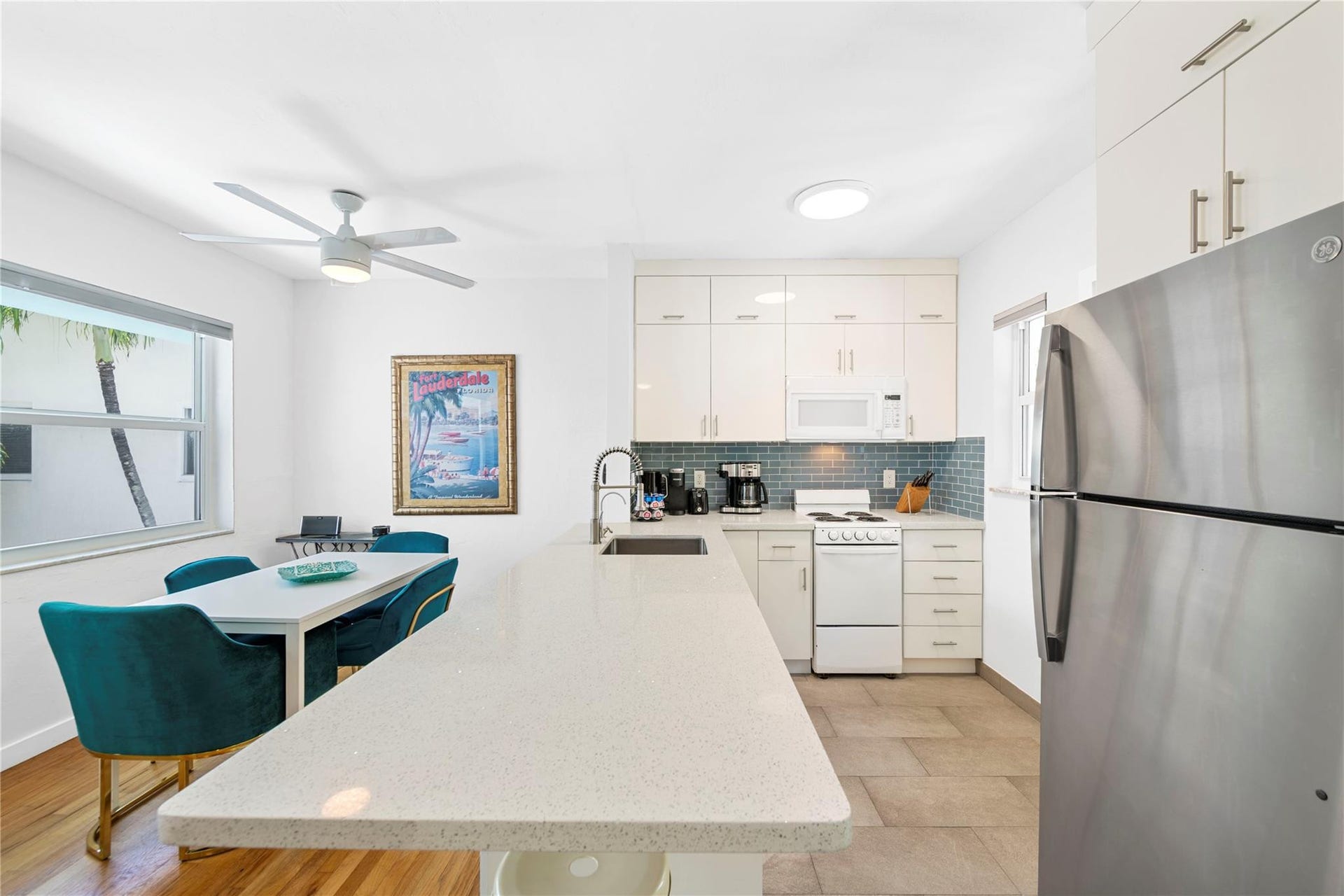 3015 Seville Street, #6, Fort Lauderdale, Fort Lauderdale, FL 33304 Kitchen/Dining