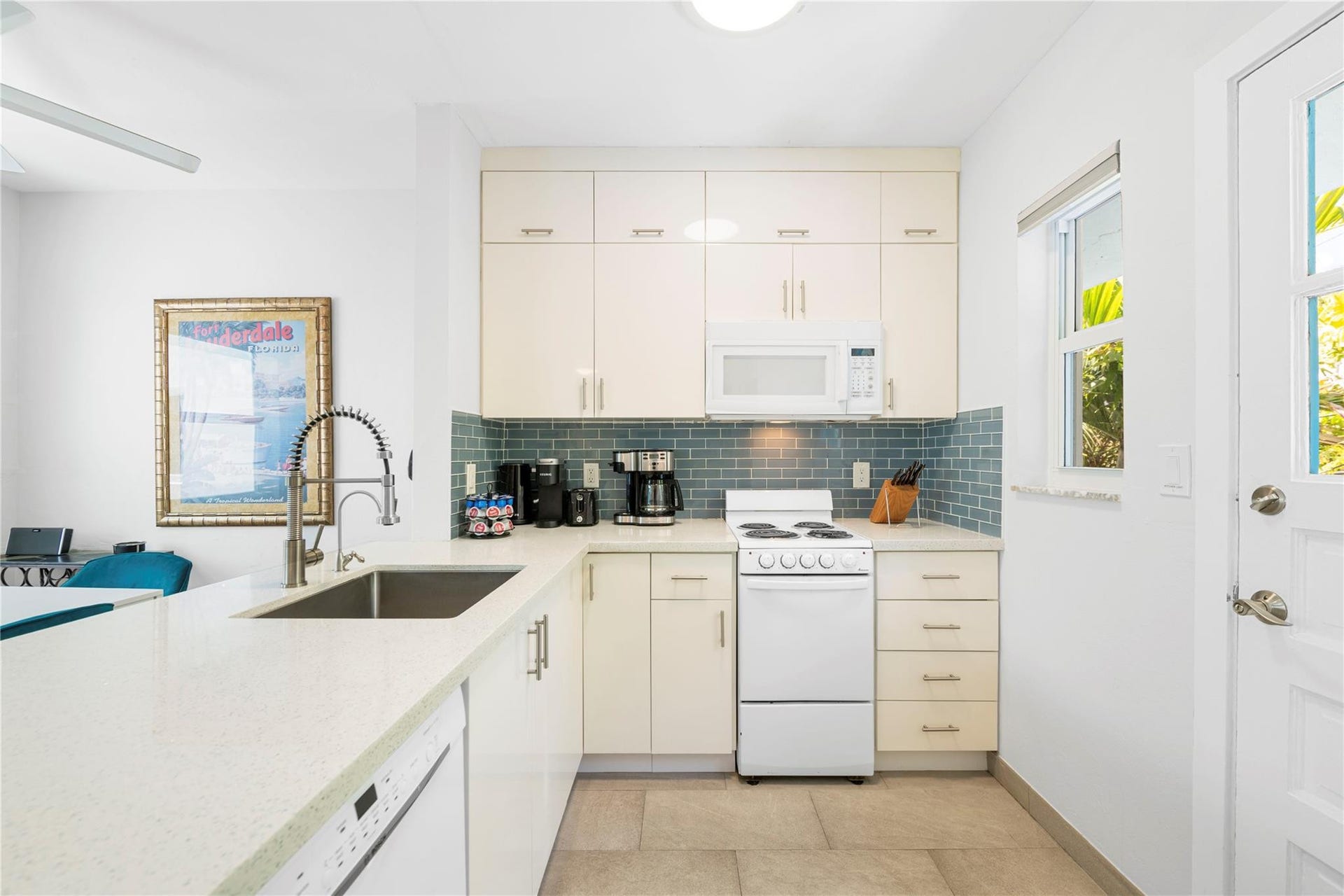 3015 Seville Street, #6, Fort Lauderdale, Fort Lauderdale, FL 33304 Photo 11