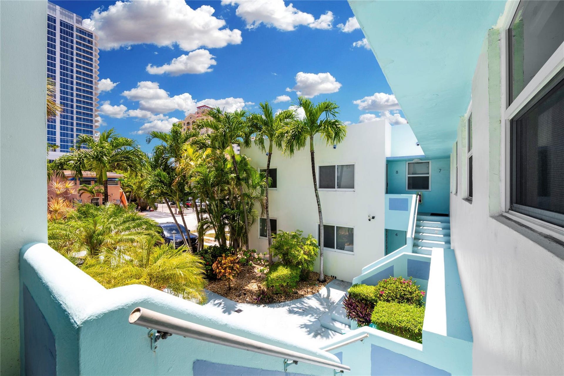 3015 Seville Street, #6, Fort Lauderdale, Fort Lauderdale, FL 33304 View from front door