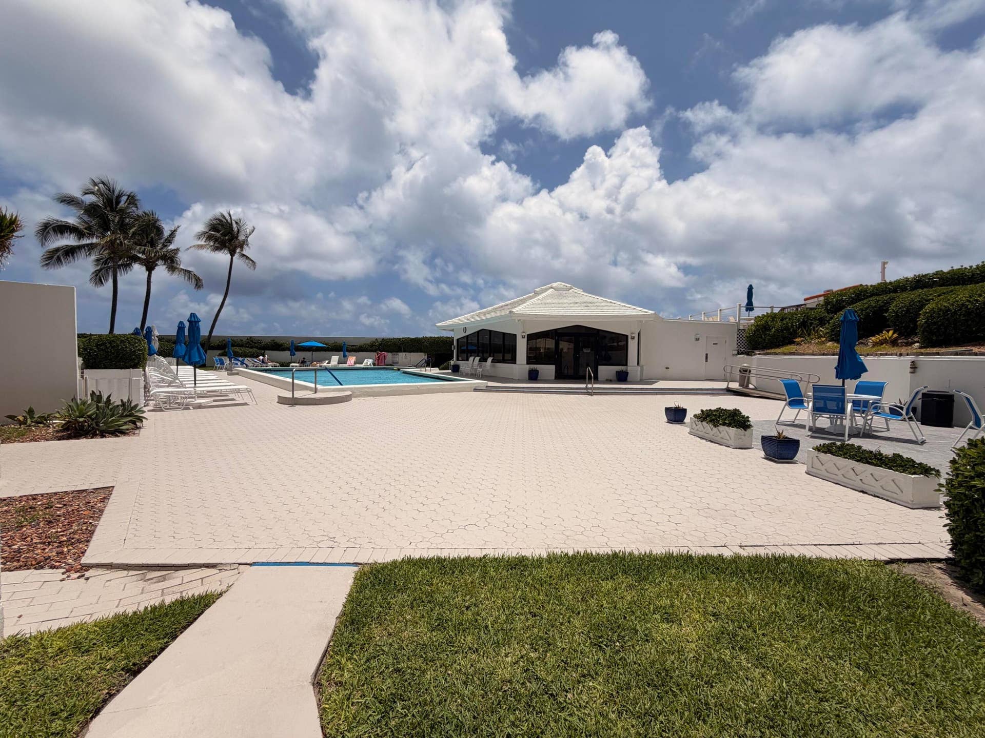 3589 S Ocean Boulevard, #404, South Palm Beach, FL 33480 Pool 2