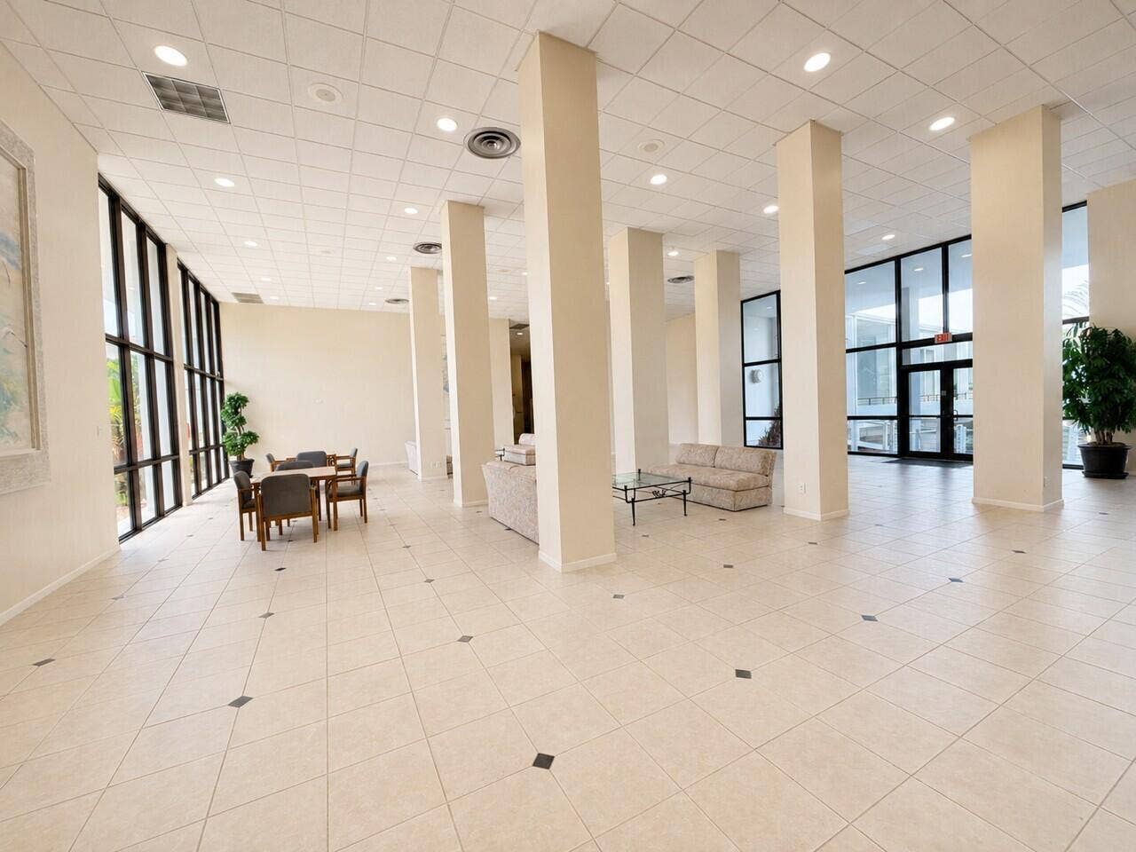 3589 S Ocean Boulevard, #404, South Palm Beach, FL 33480 Lobby