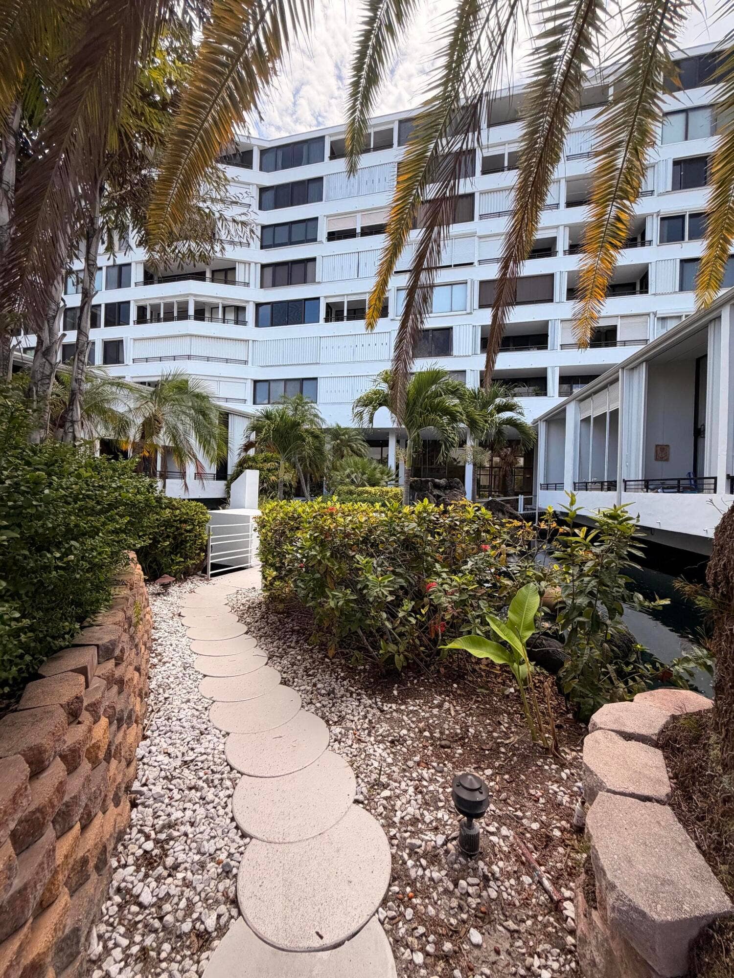 3589 S Ocean Boulevard, #404, South Palm Beach, FL 33480 Lagoon 4