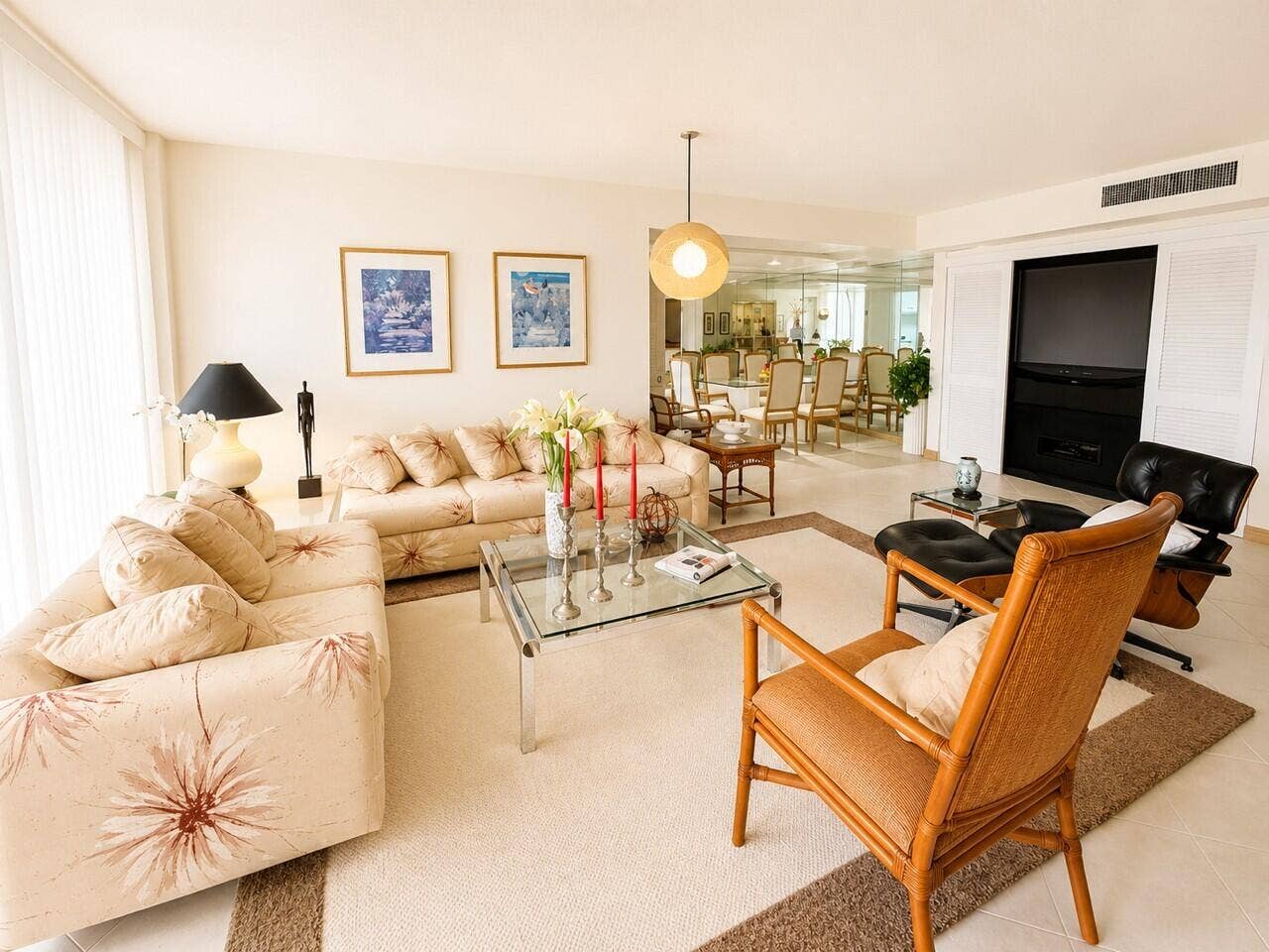 3589 S Ocean Boulevard, #404, South Palm Beach, FL 33480 Living room