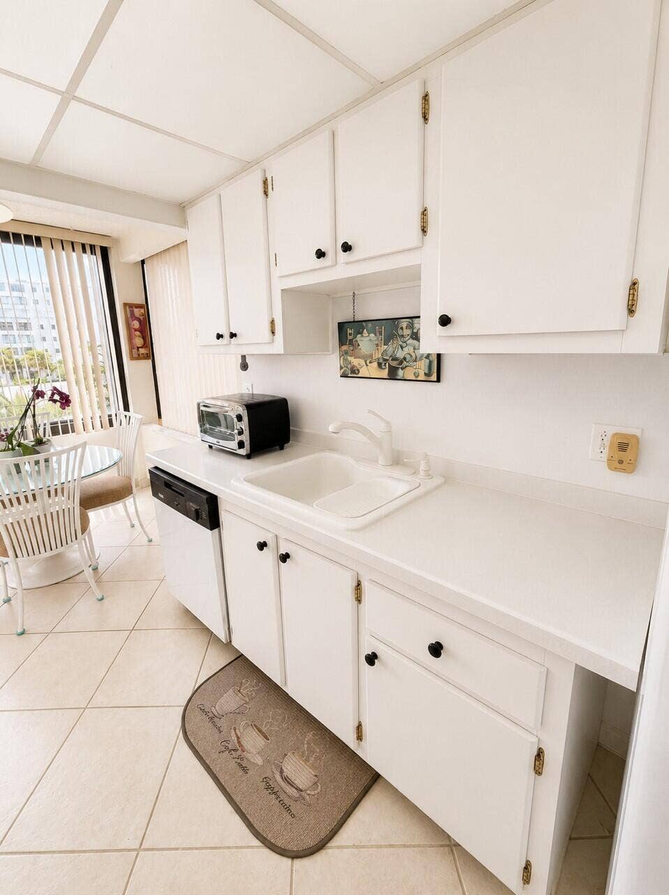 3589 S Ocean Boulevard, #404, South Palm Beach, FL 33480 Kitchen 2