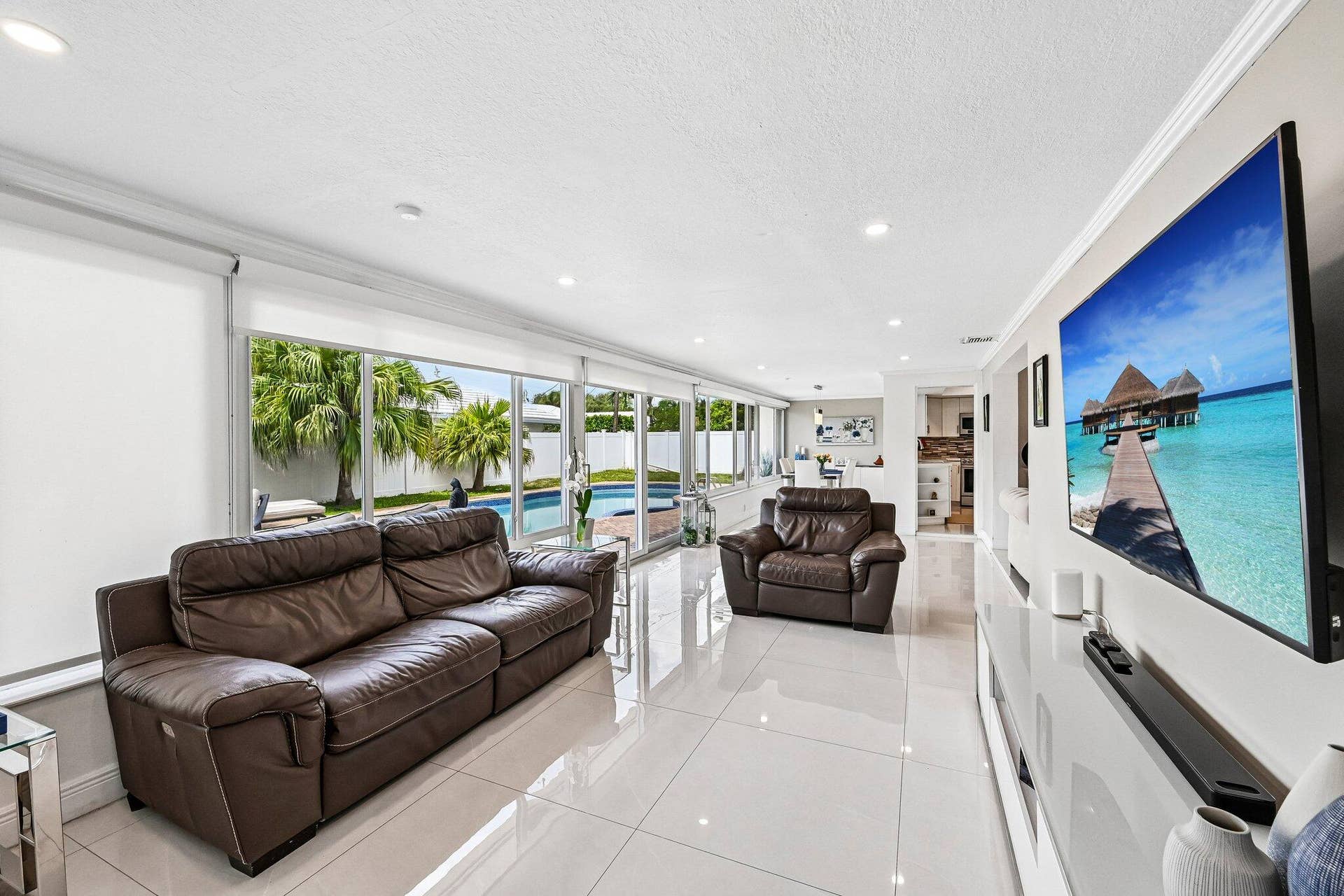 2940 NE 39th Court, Lighthouse Point, FL 33064 15-web-or-mls-NE 39th Ct-S2205-014