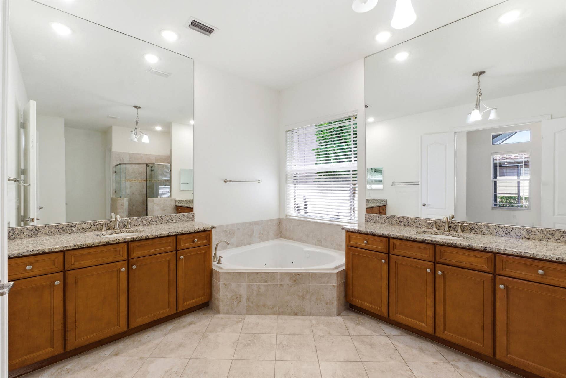 9871 Lakeview Lane, Parkland, FL 33076 9871 Lakeview Ln_044